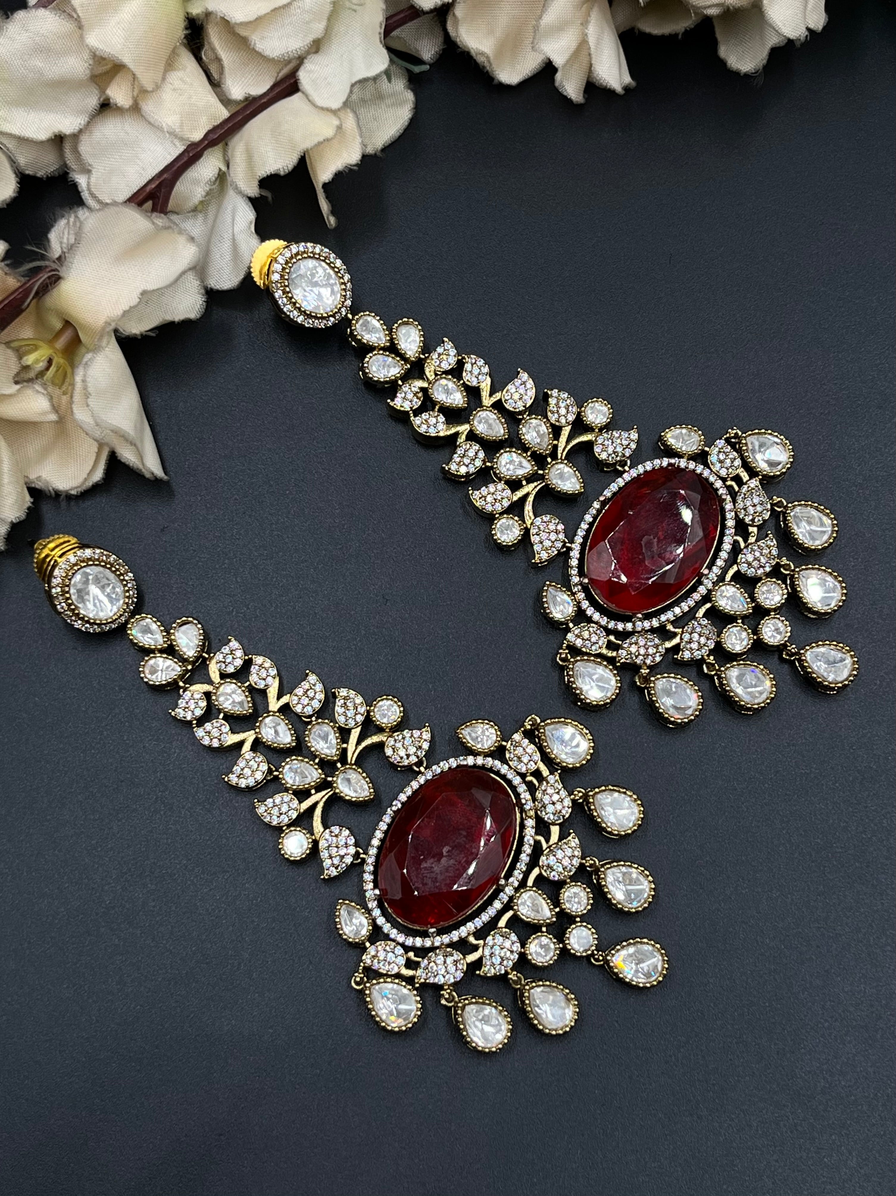 INIYA EARRINGS