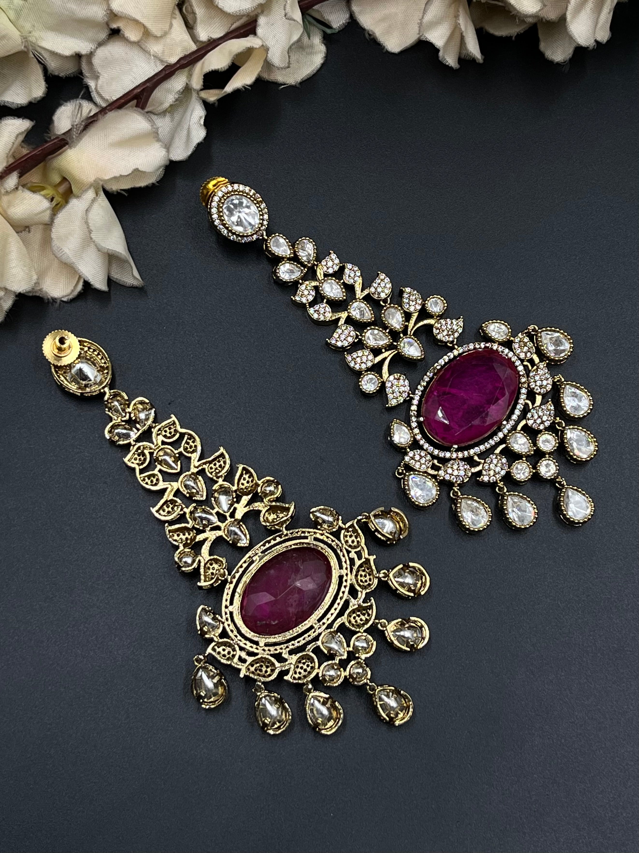 INIYA EARRINGS