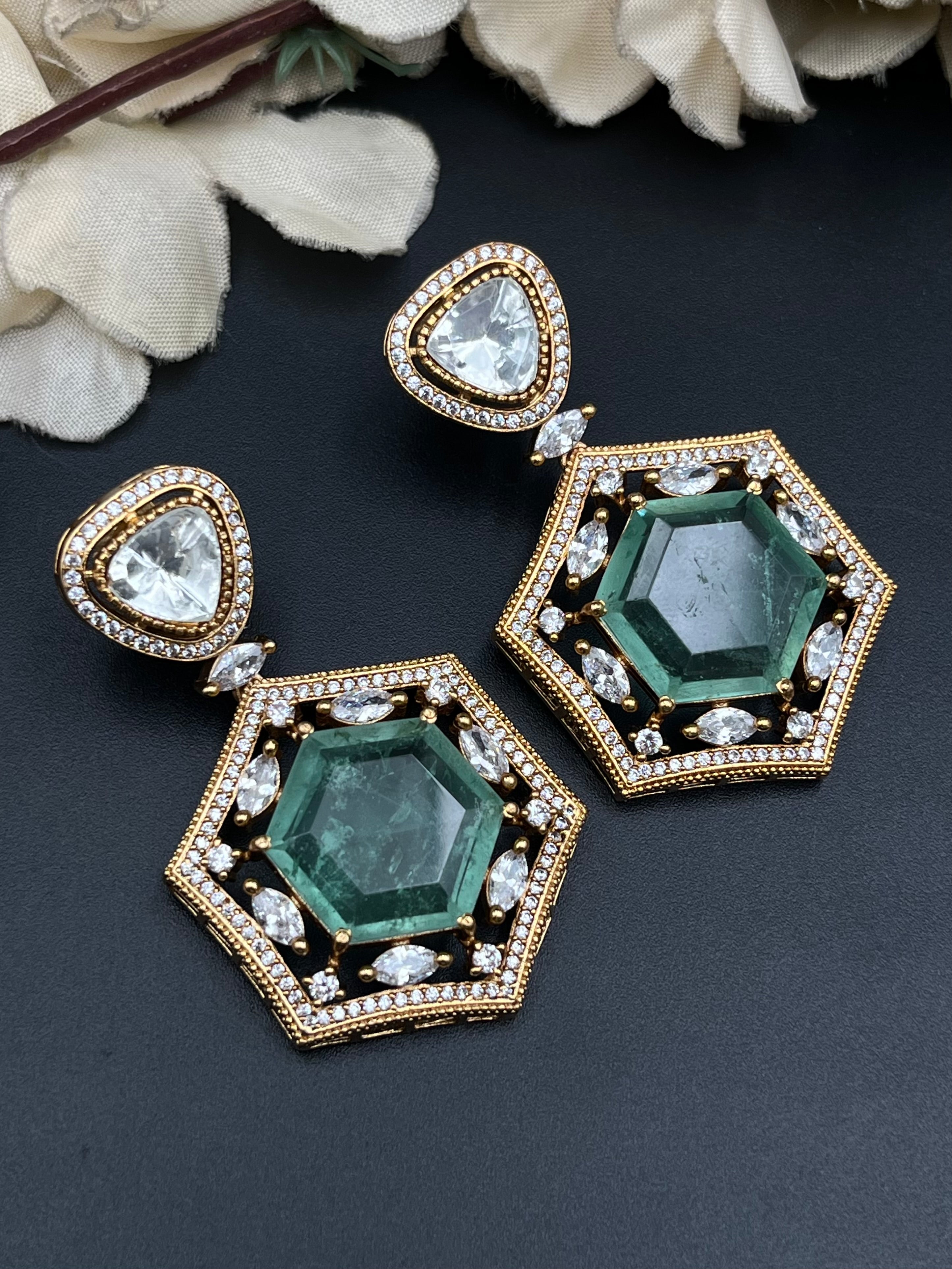 SIYA EARRINGS