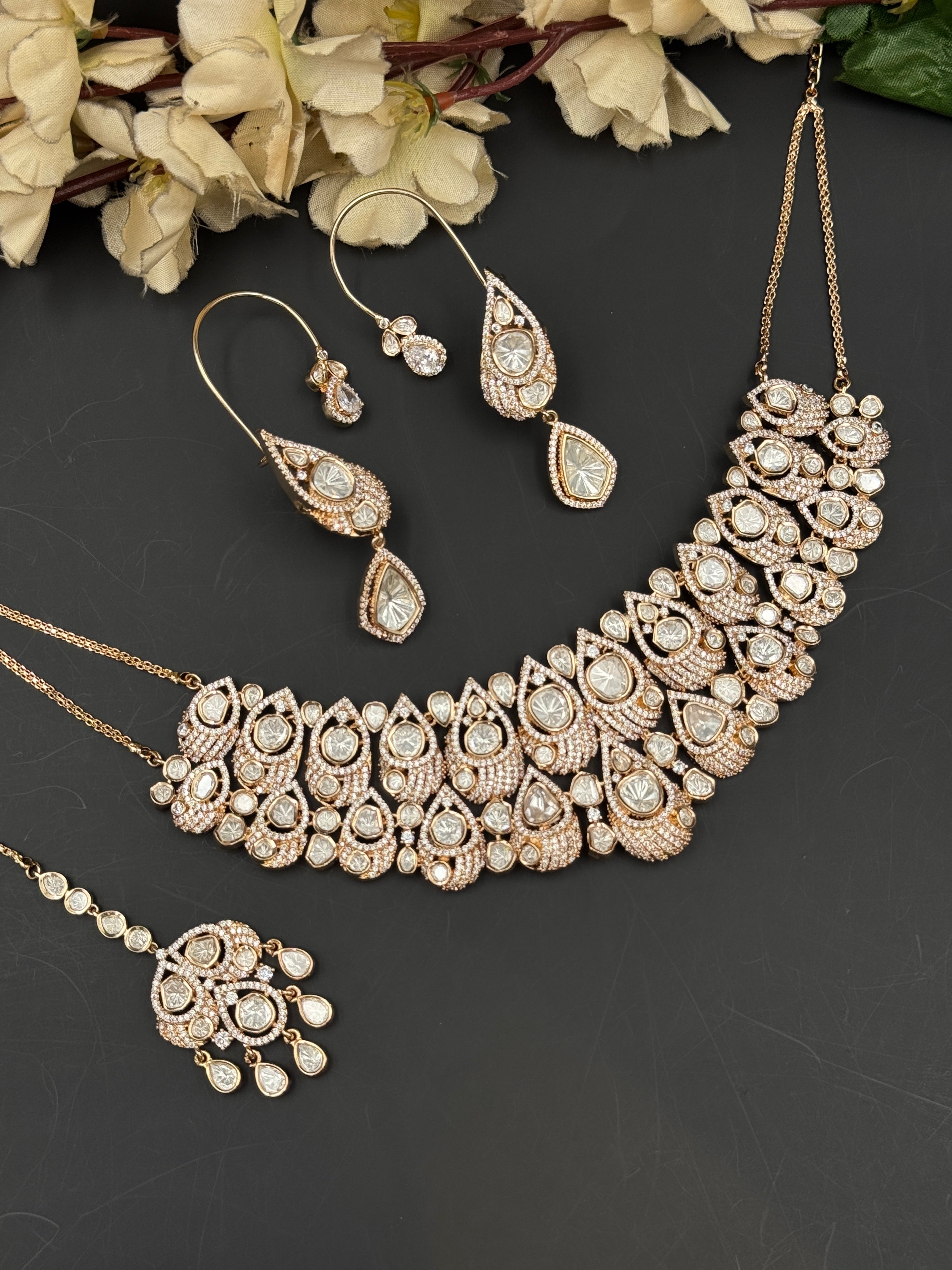 NUPUR NECKLACE