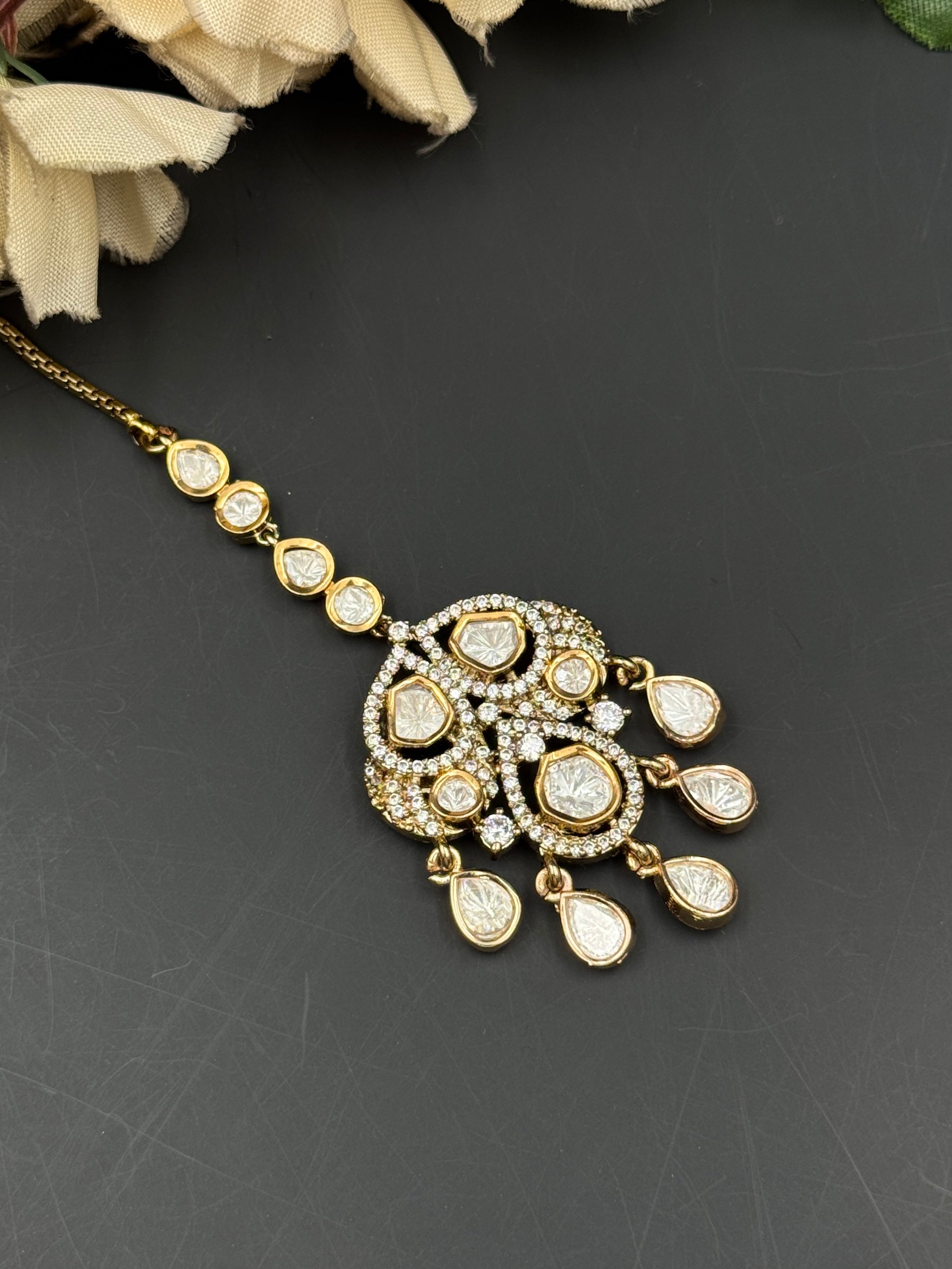 NUPUR NECKLACE