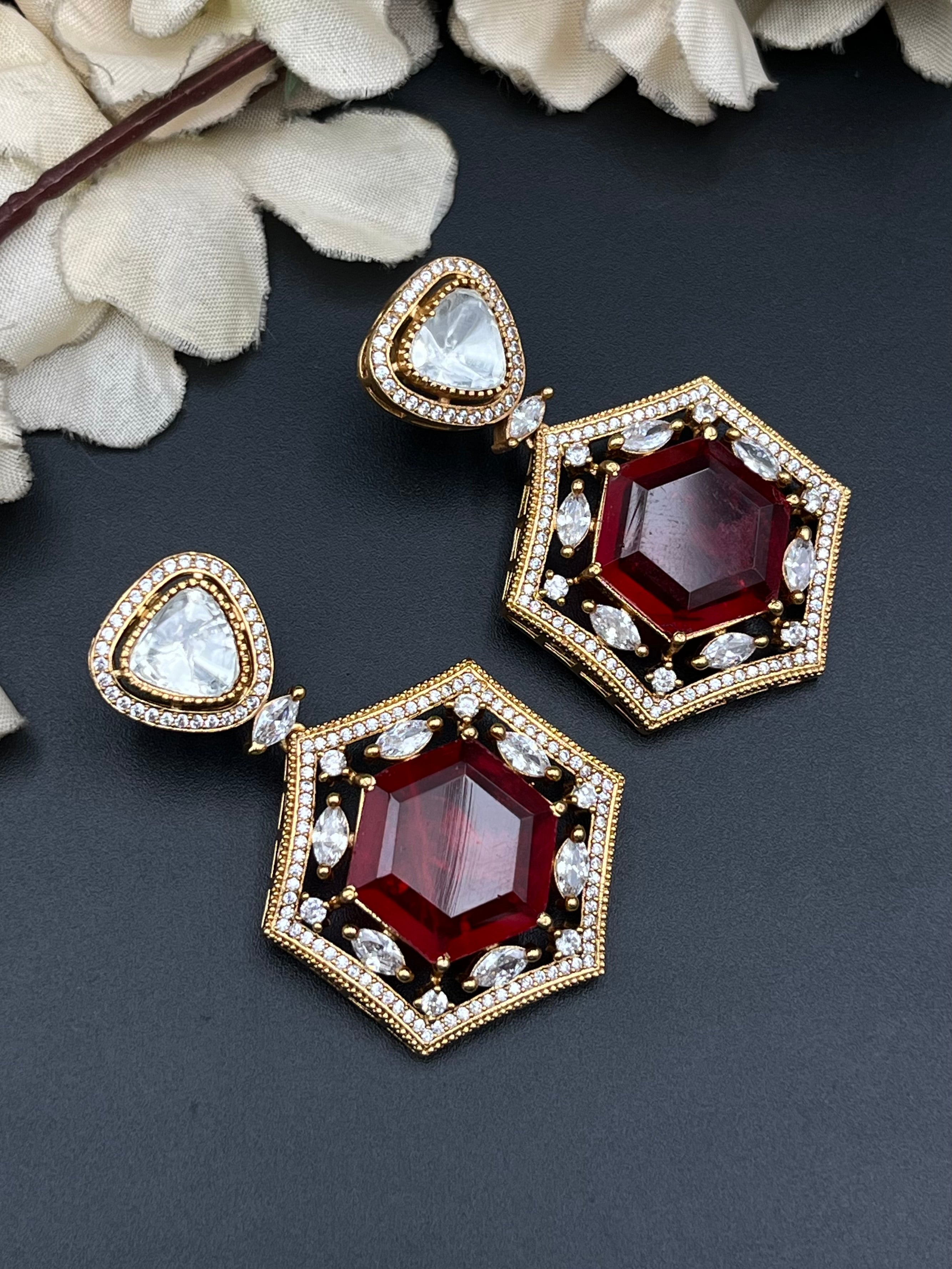 SIYA EARRINGS