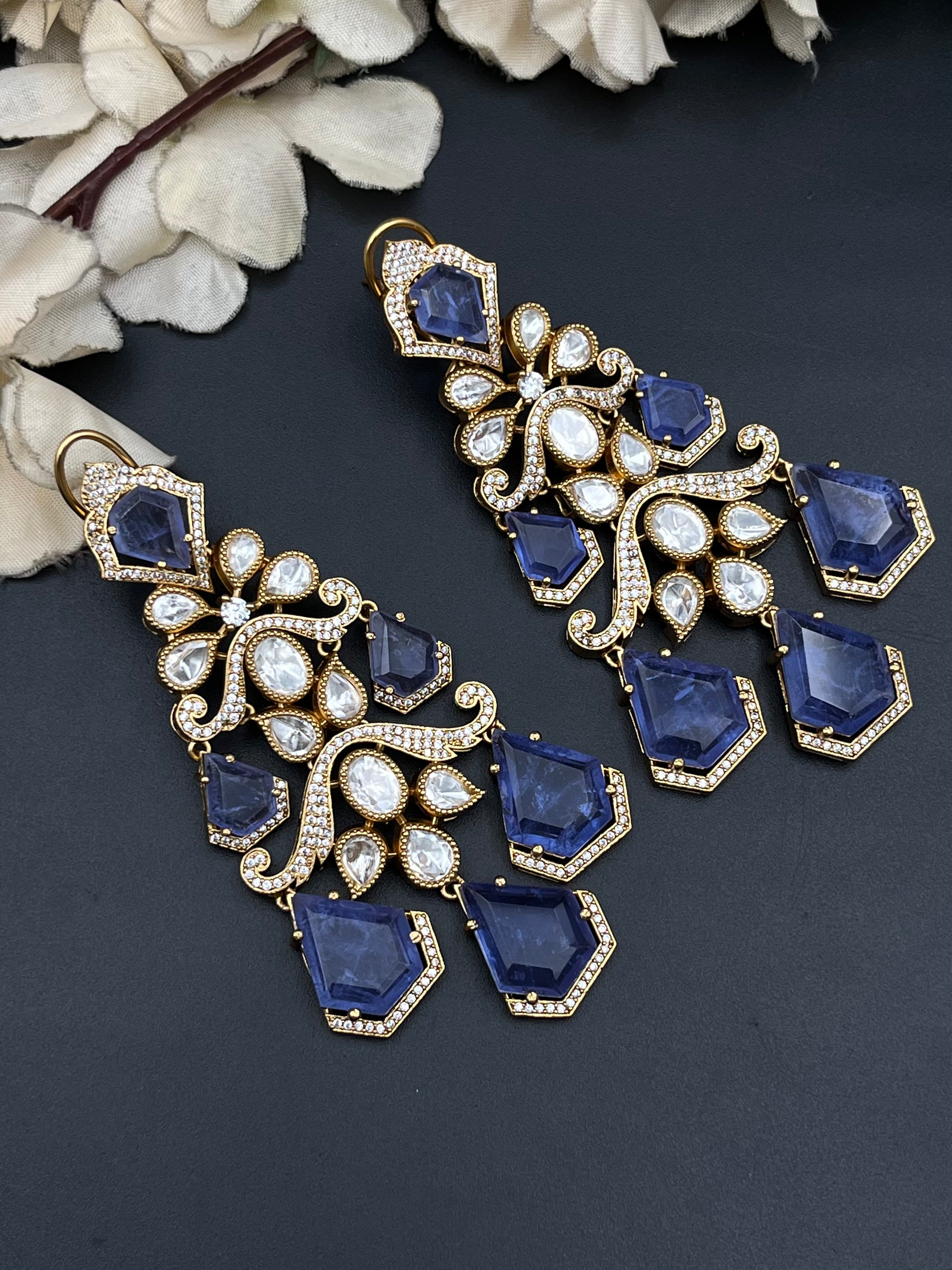 ISMA EARRINGS