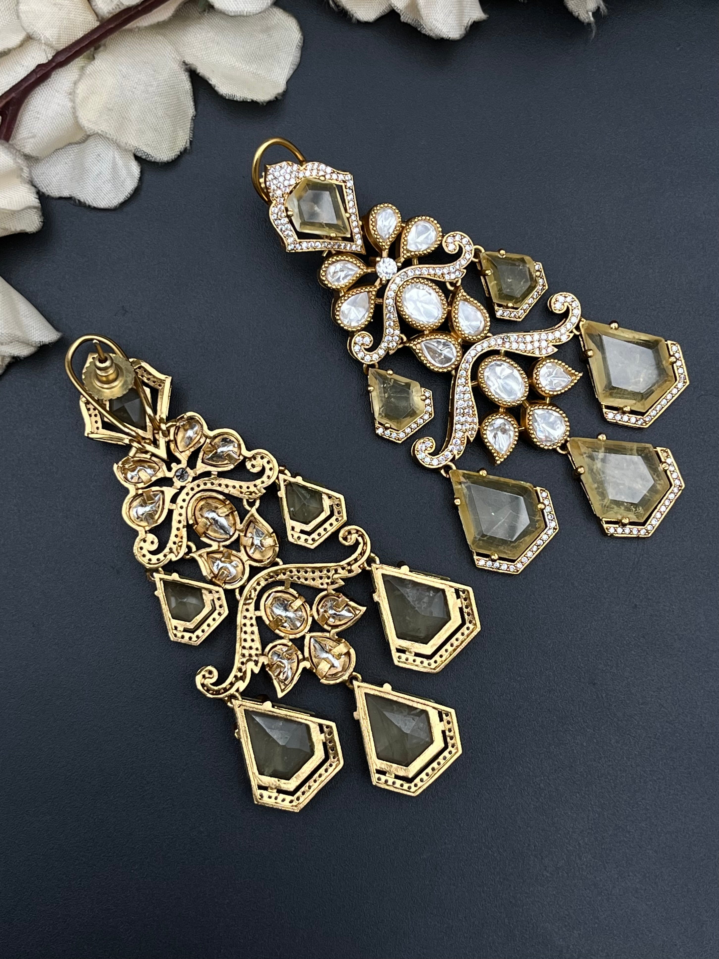 ISMA EARRINGS