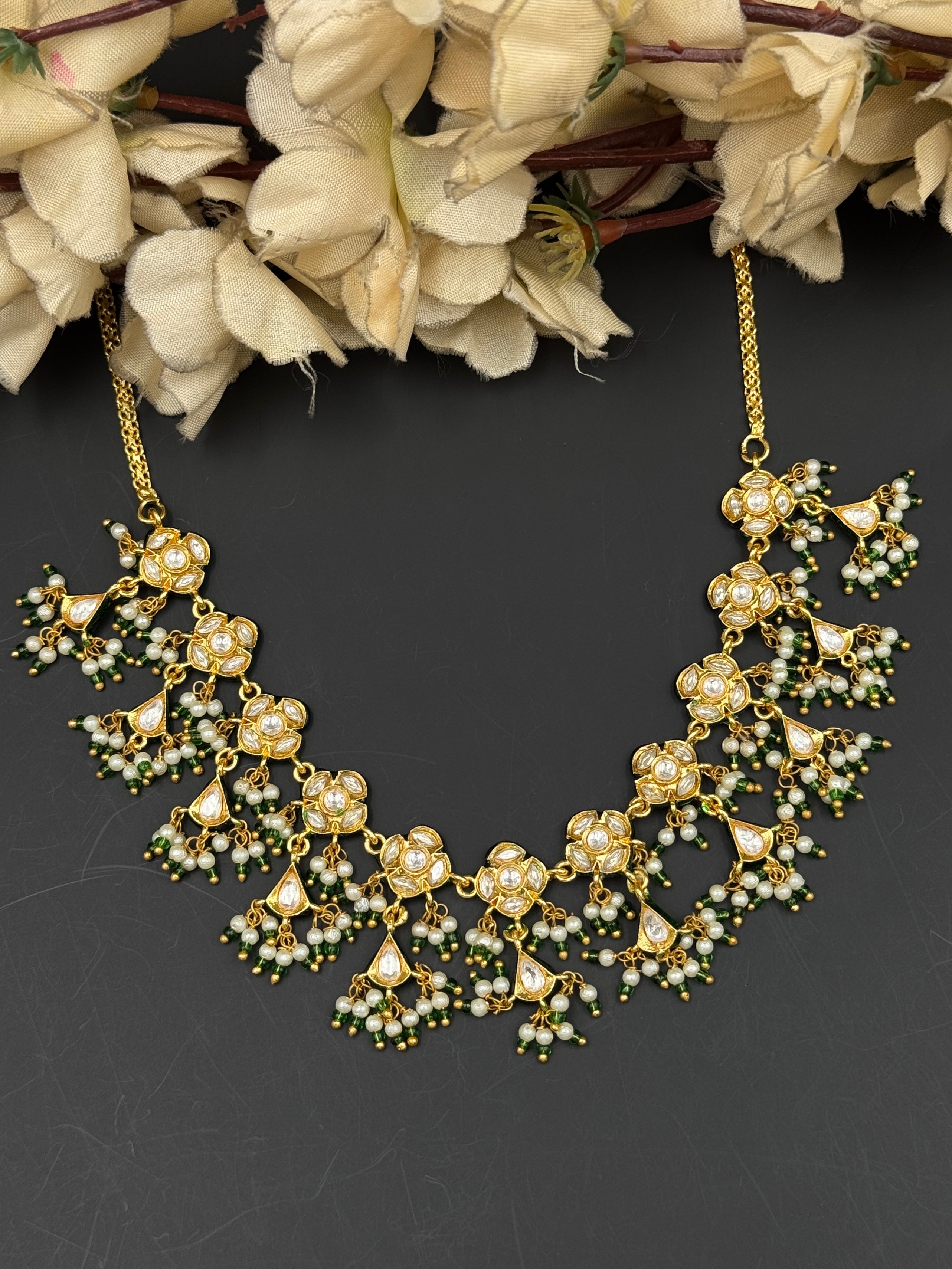 MOH NECKLACE