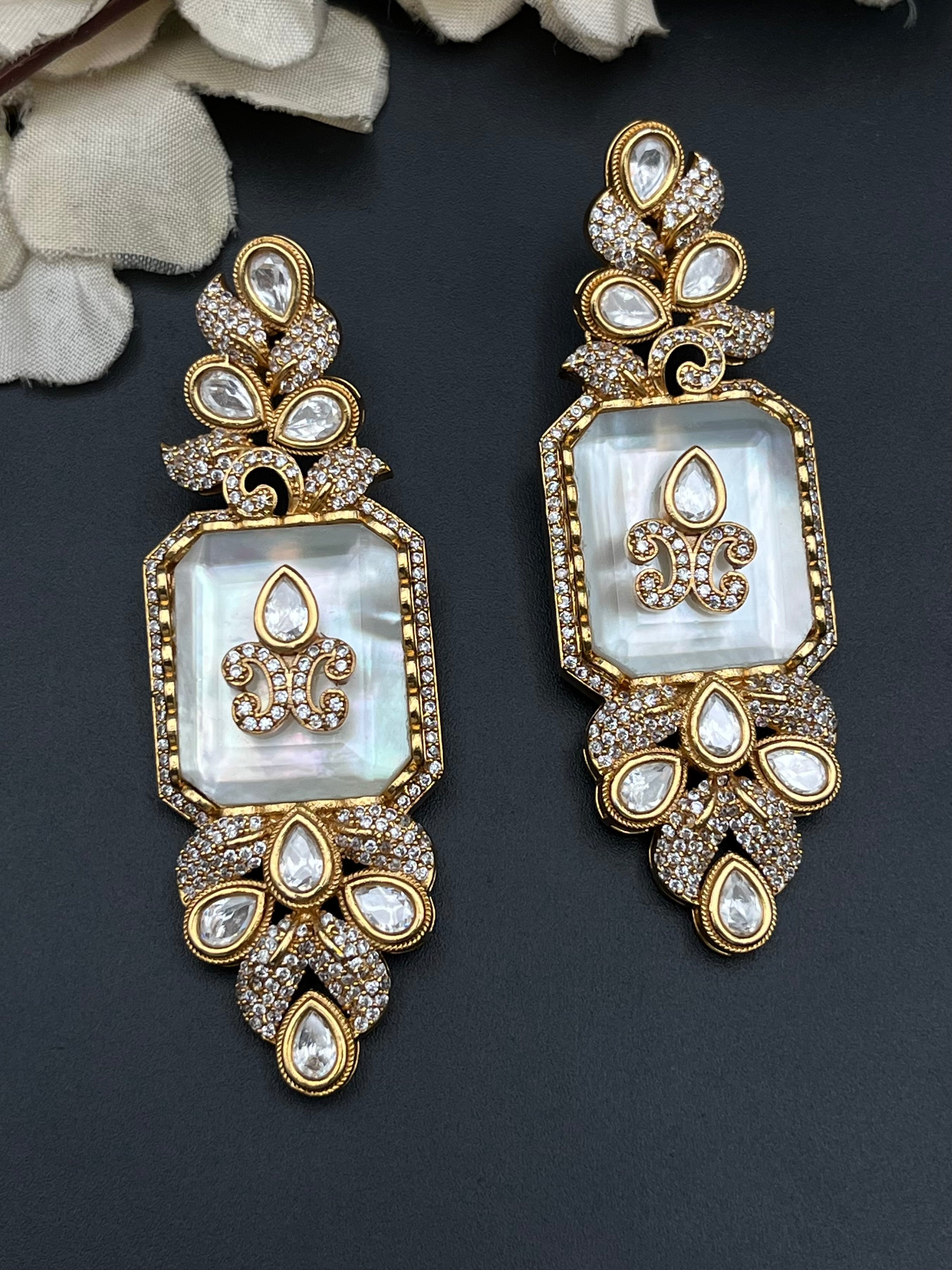 ISELA EARRINGS