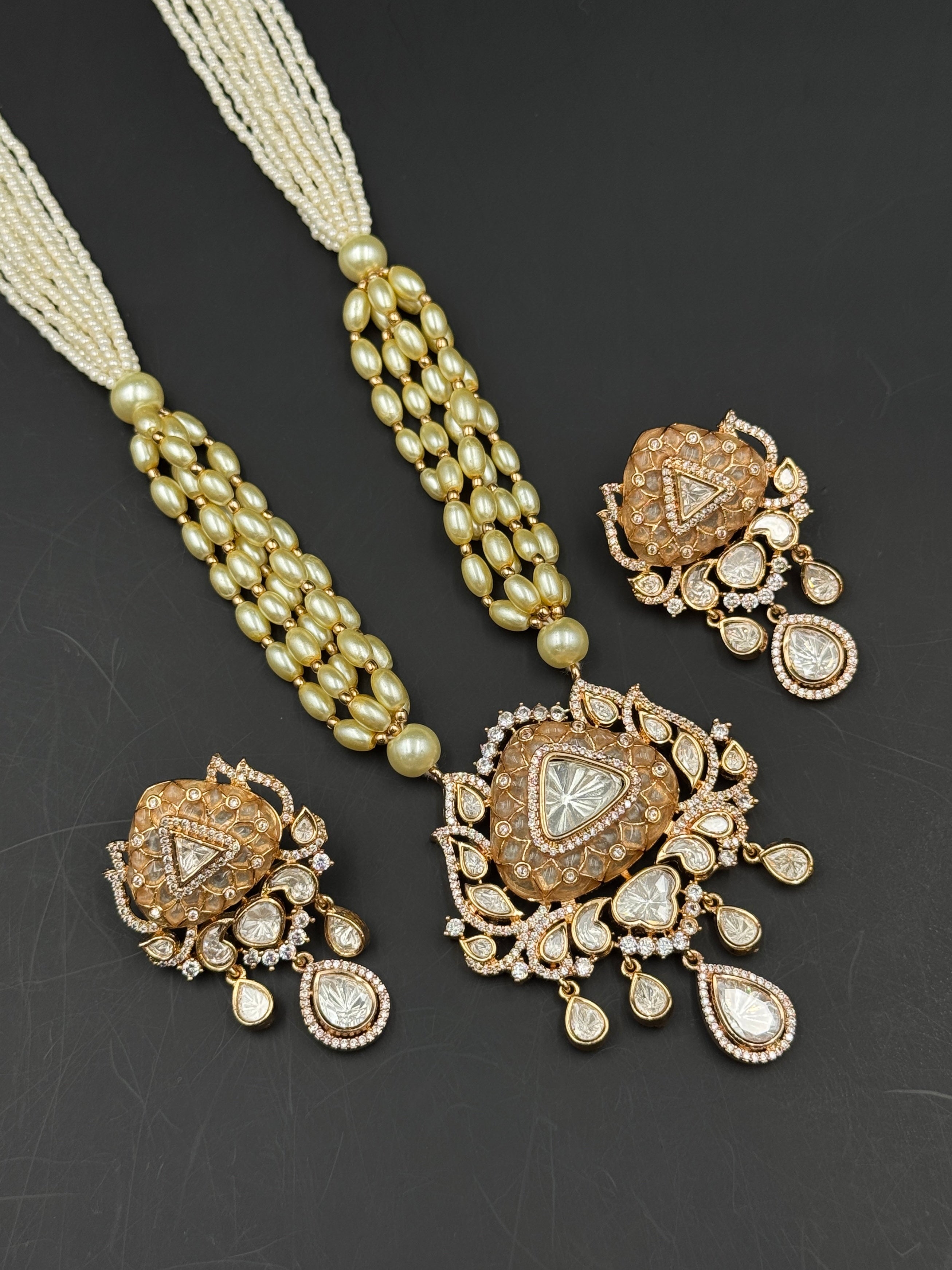 KAIRA NECKLACE