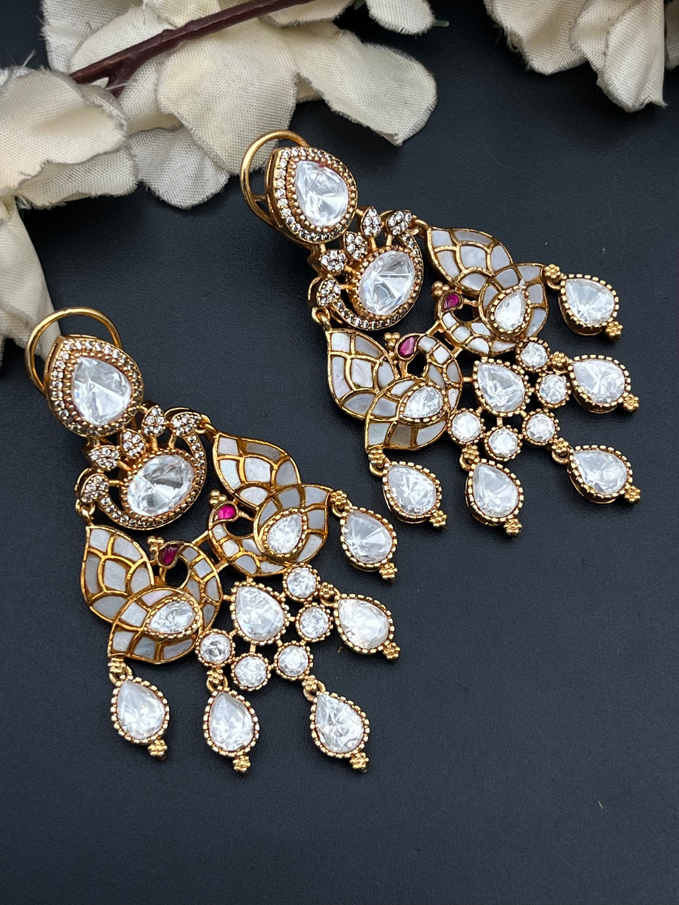AMARA EARRINGS