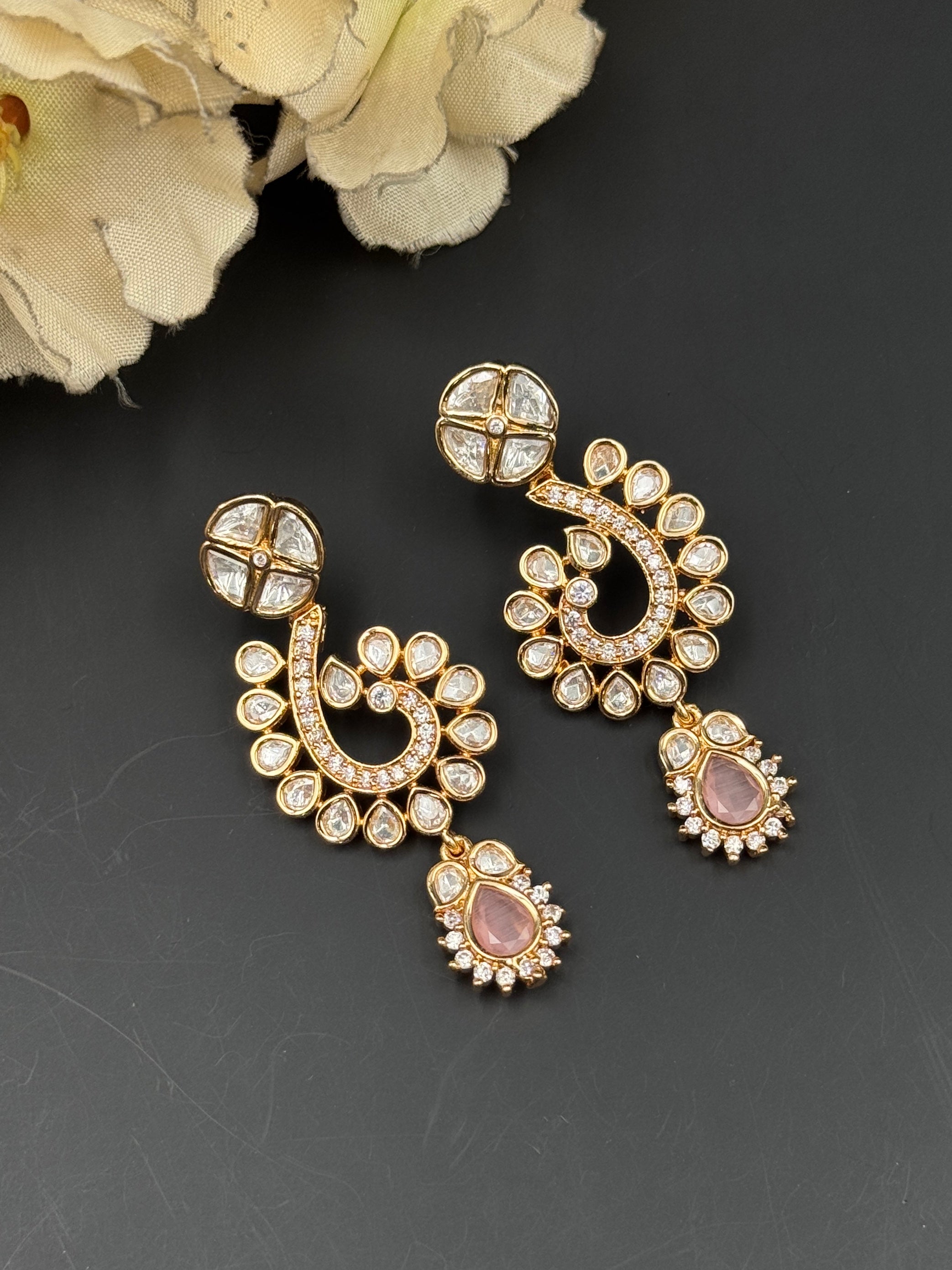 HEBA NECKLACE