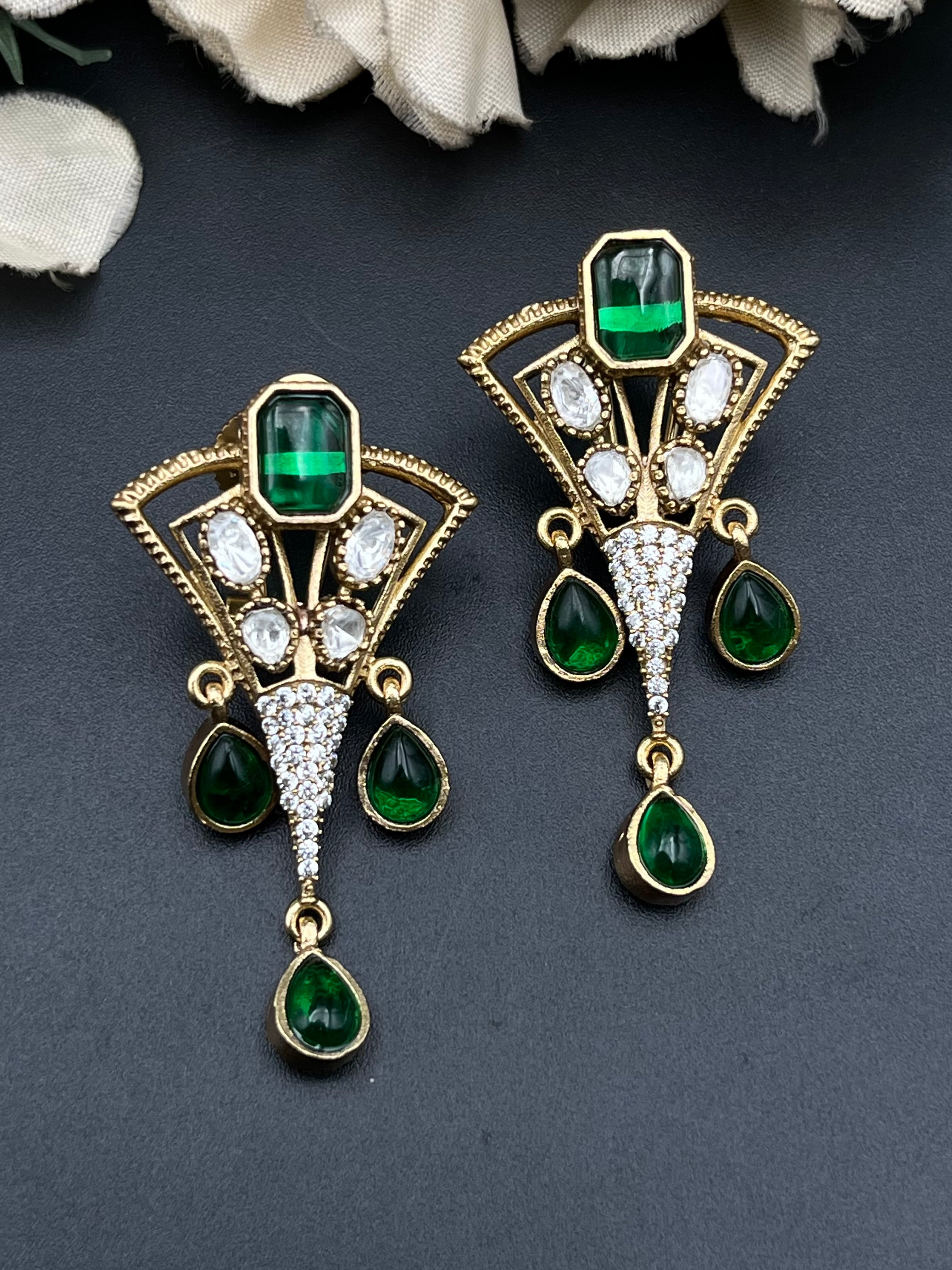 ANILA EARRINGS