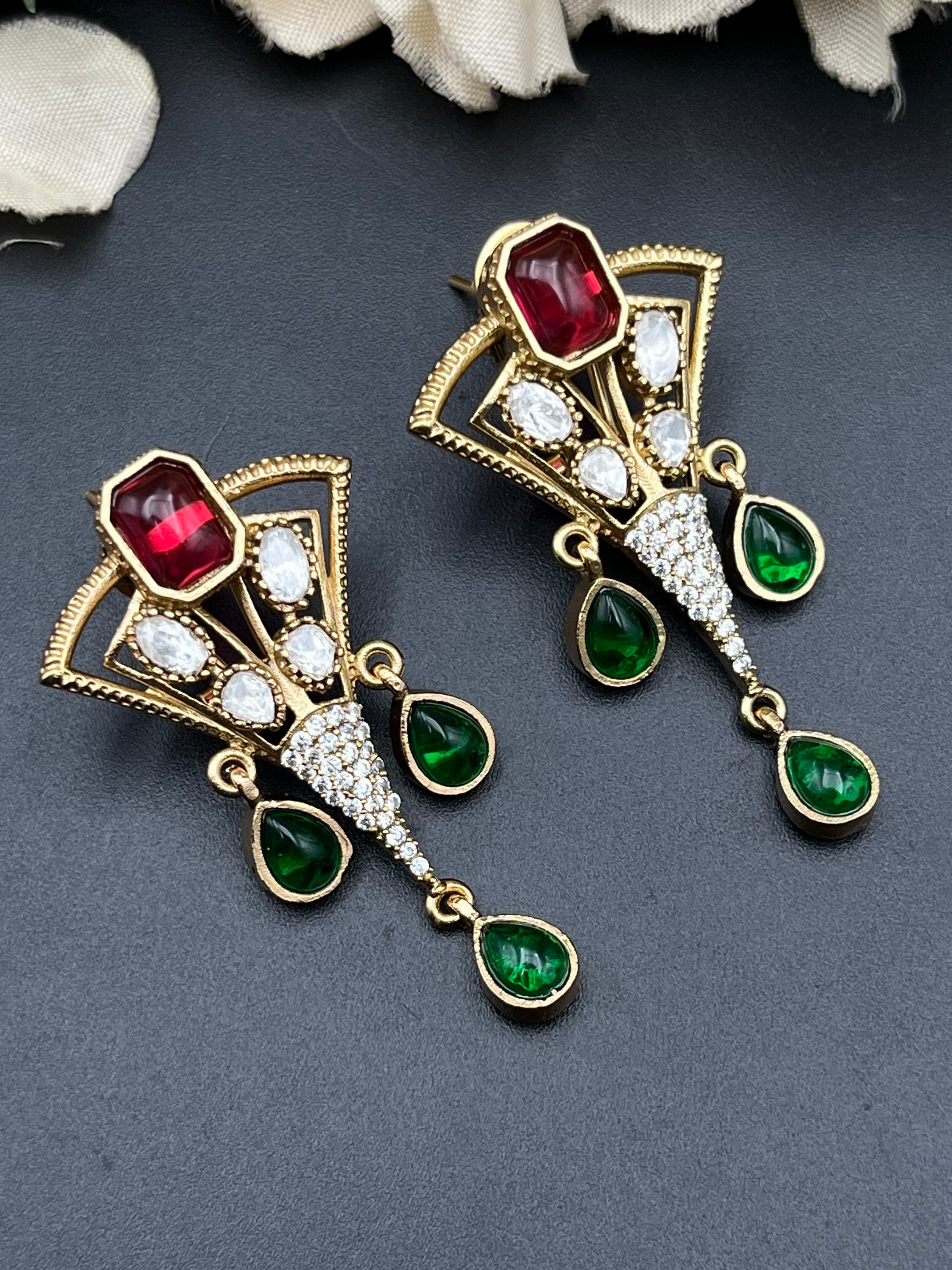 ANILA EARRINGS