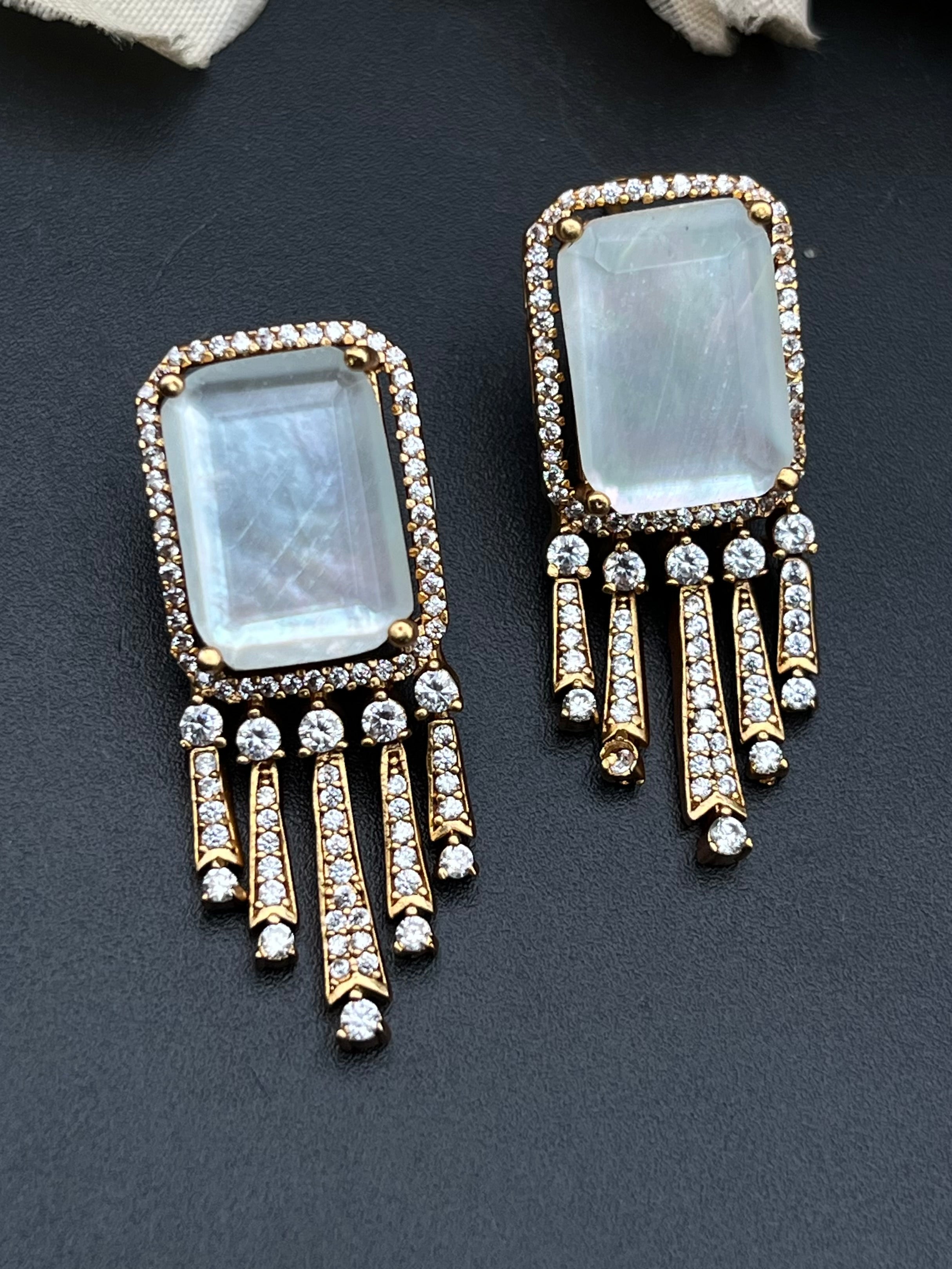 ROZI EARRINGS