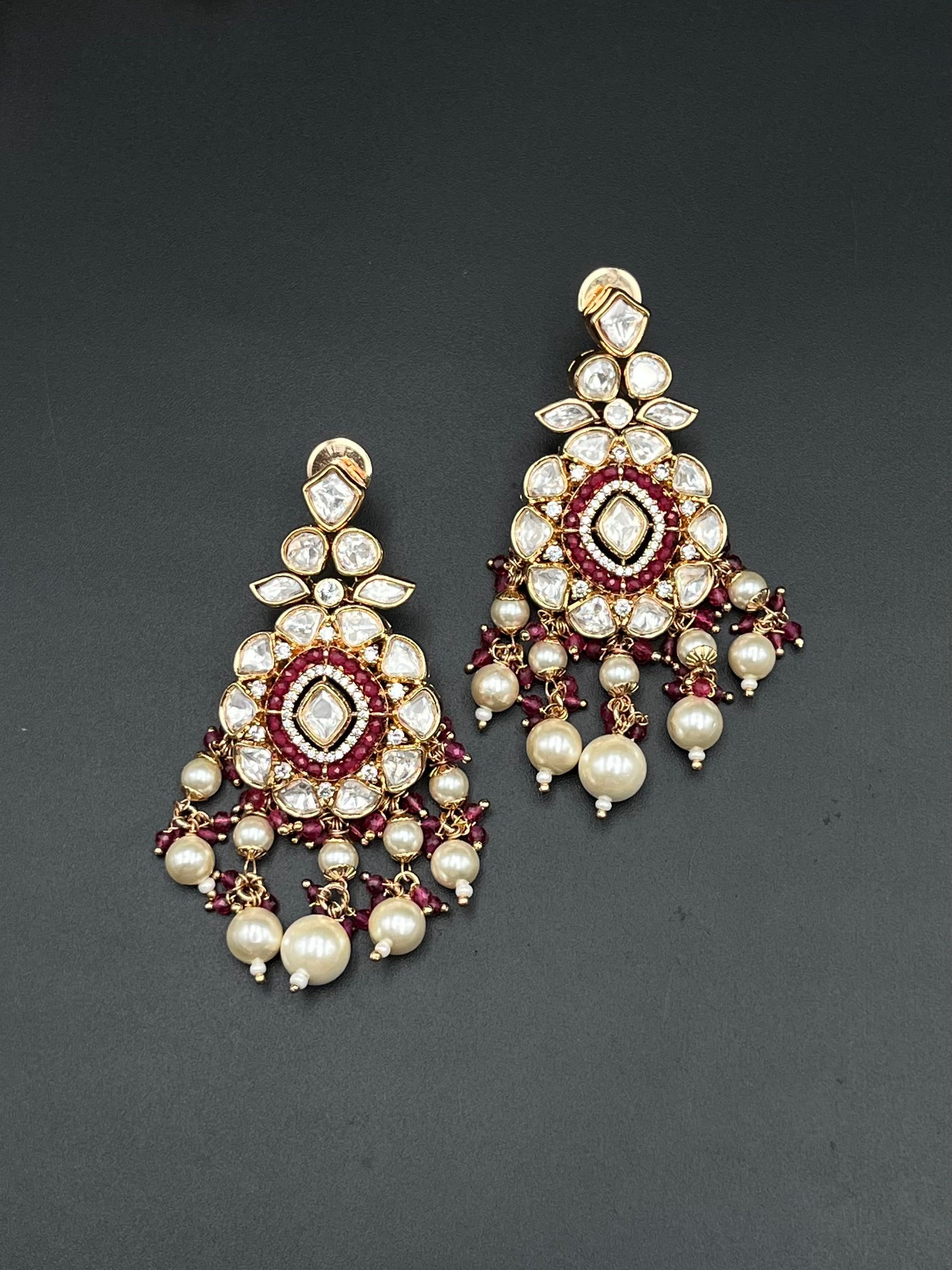 ZAYNAB NECKLACE