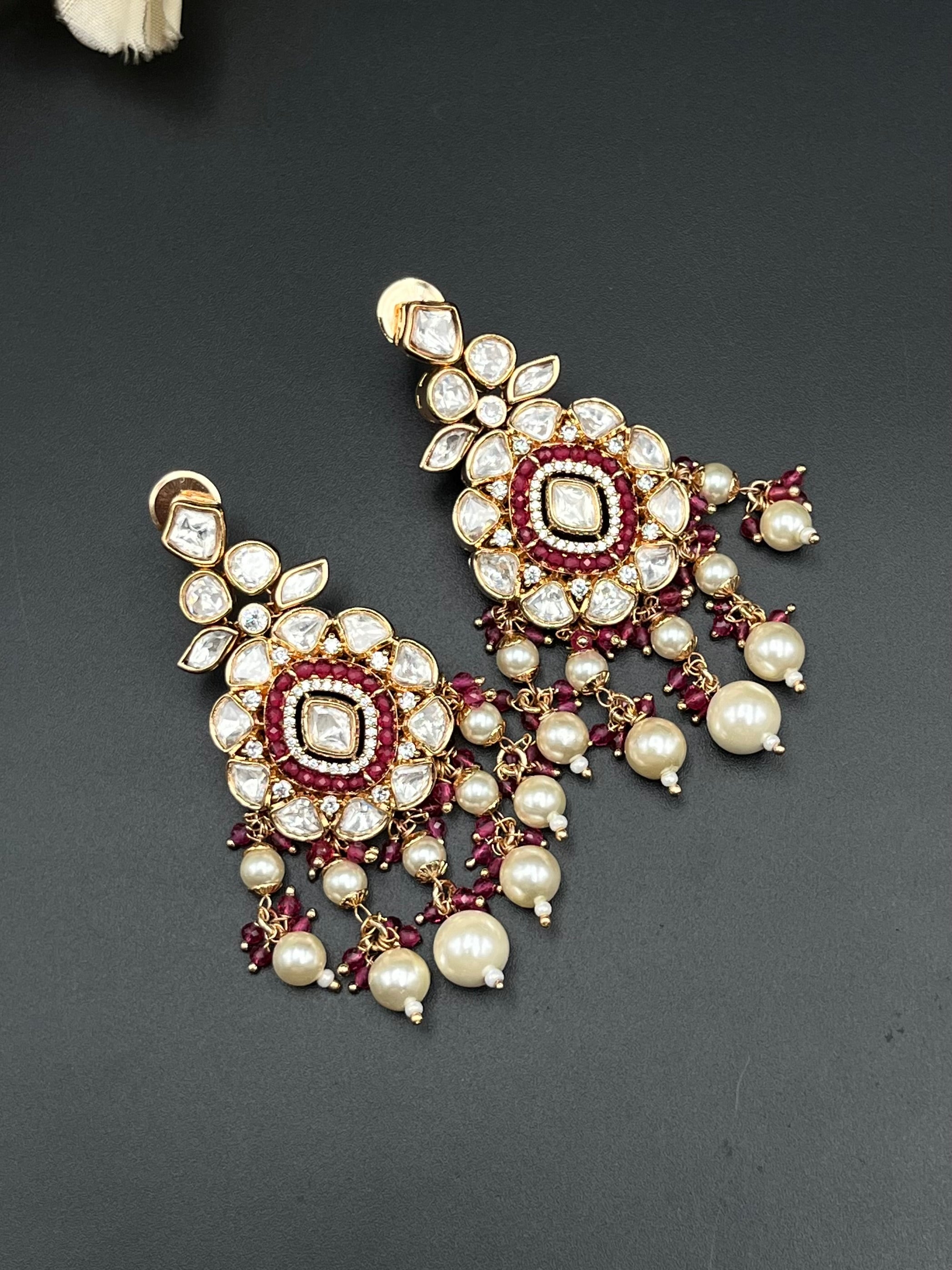 ZAYNAB NECKLACE