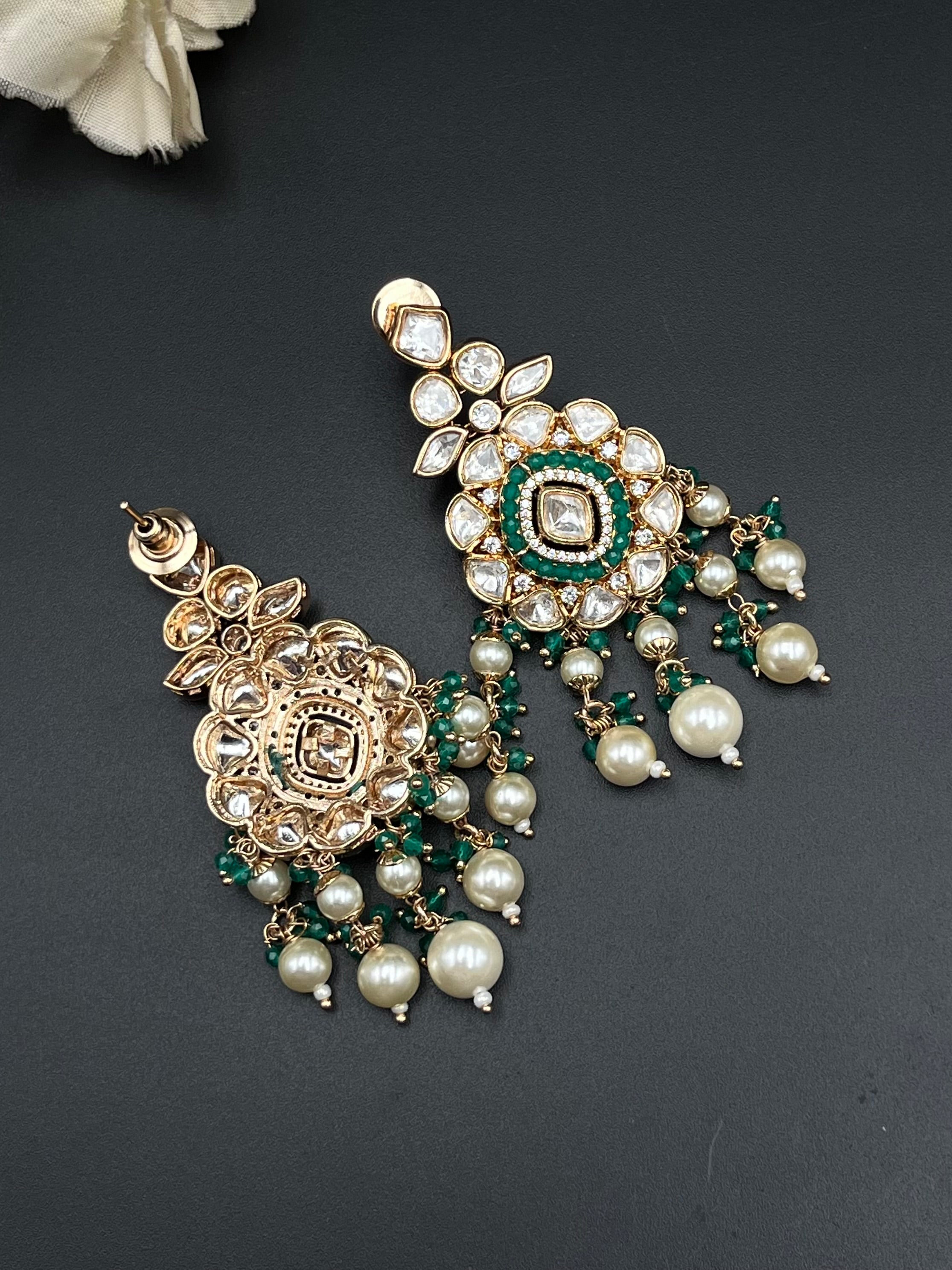ZAYNAB NECKLACE