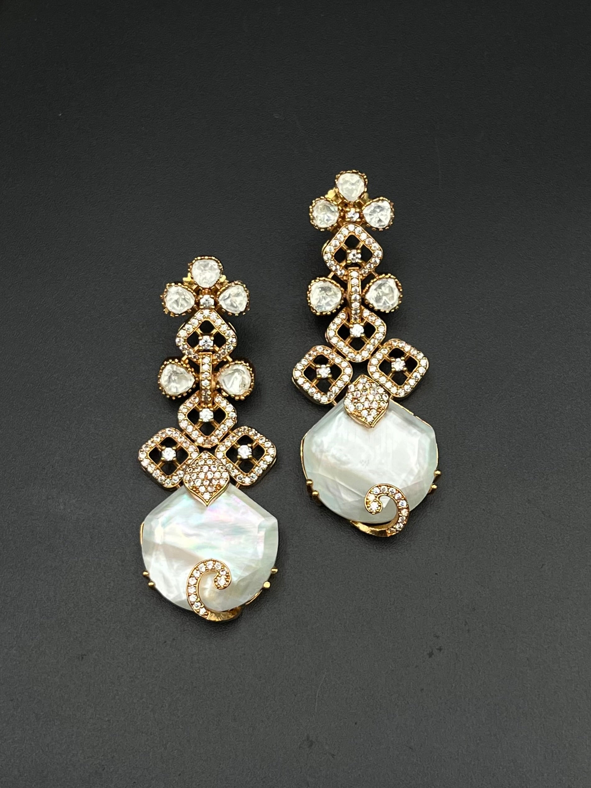 ASIYNA NECKLACE
