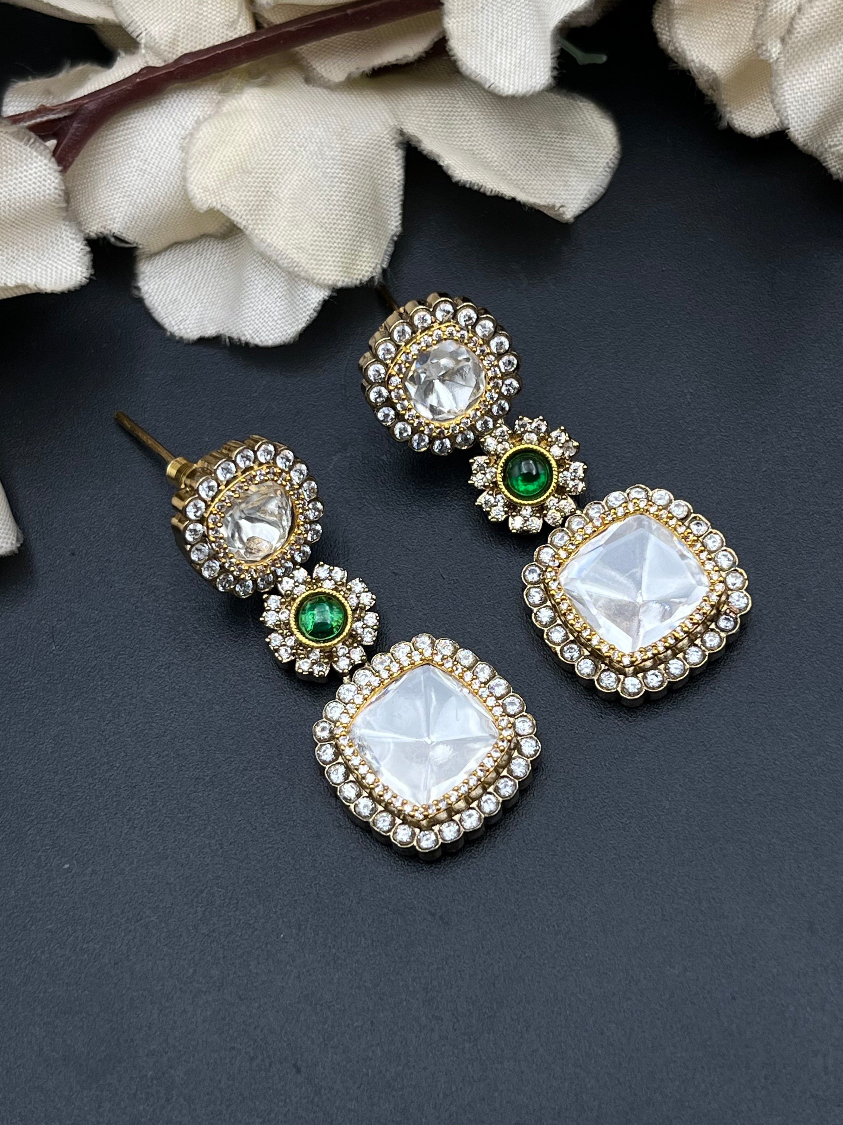 ANAYA NECKLACE