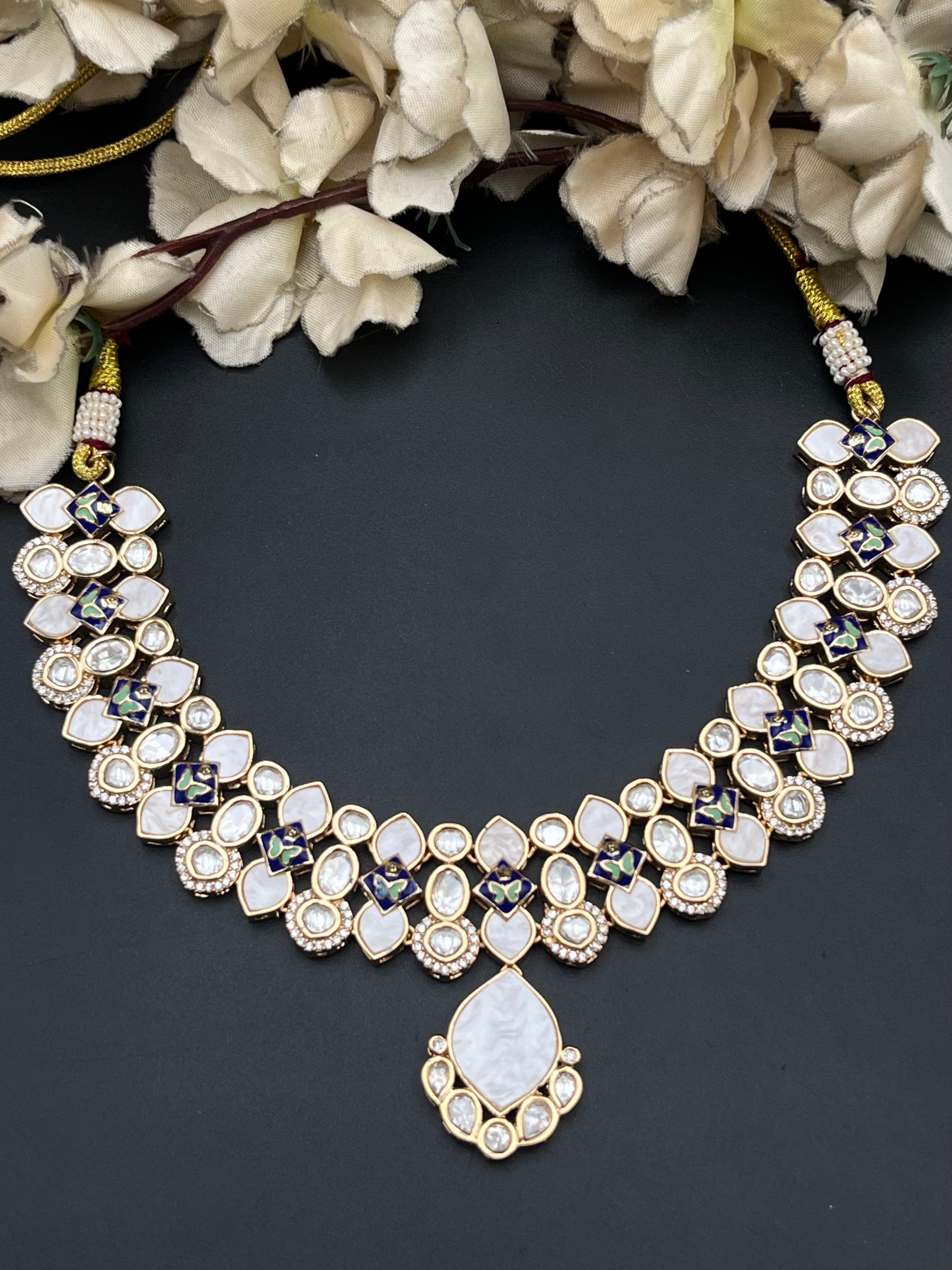 ASAMA NECKLACE