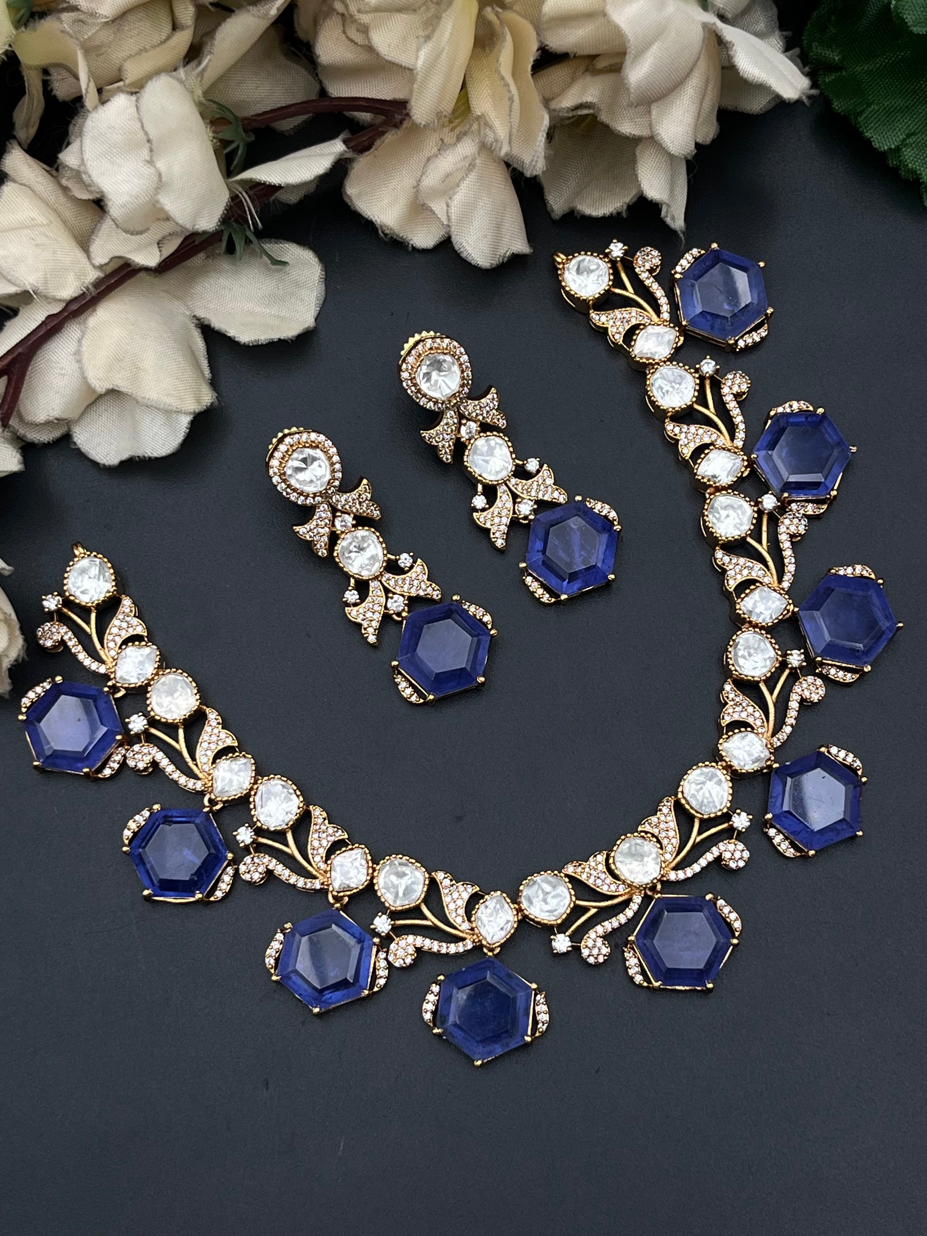 ALFA NECKLACE