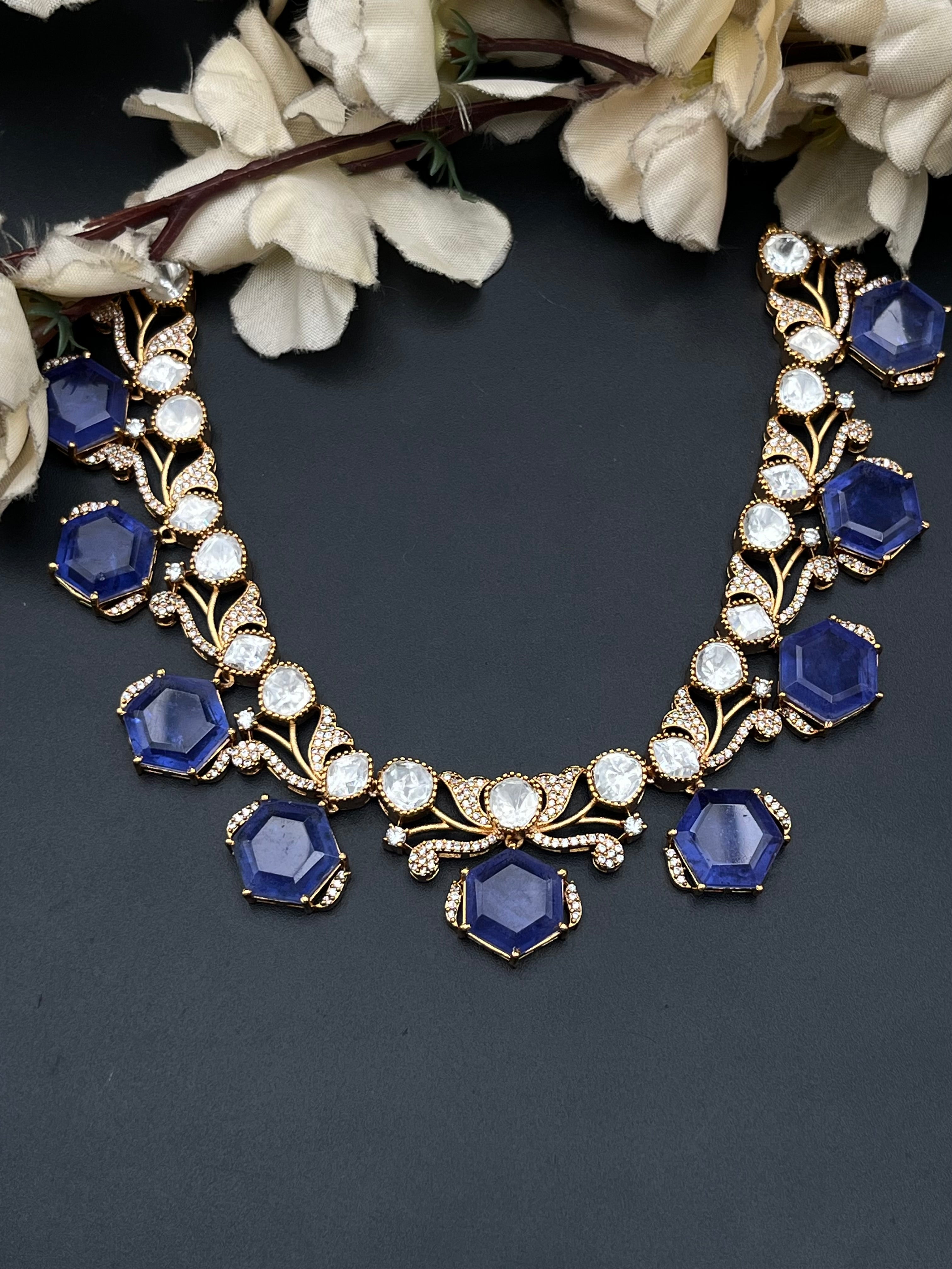 ALFA NECKLACE