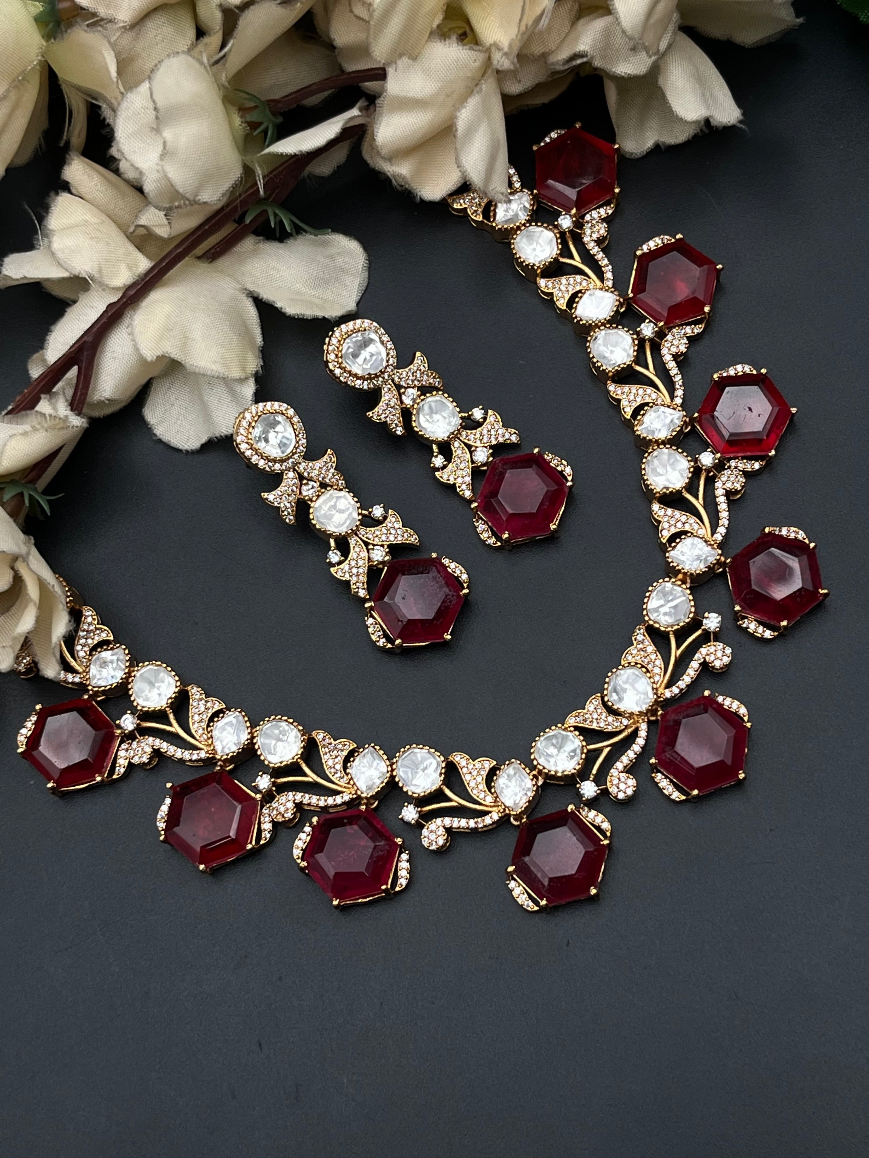 ALFA NECKLACE