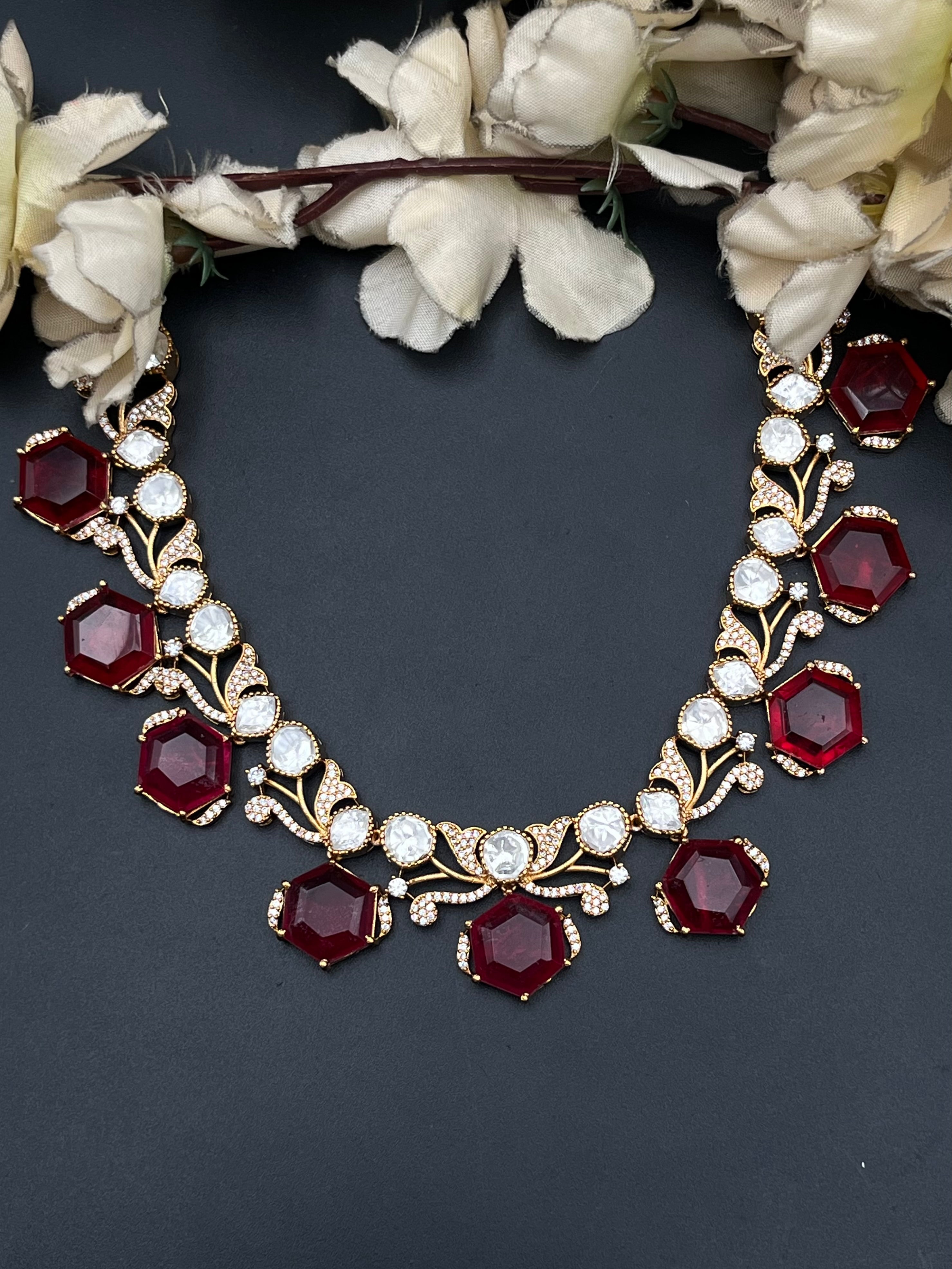 ALFA NECKLACE