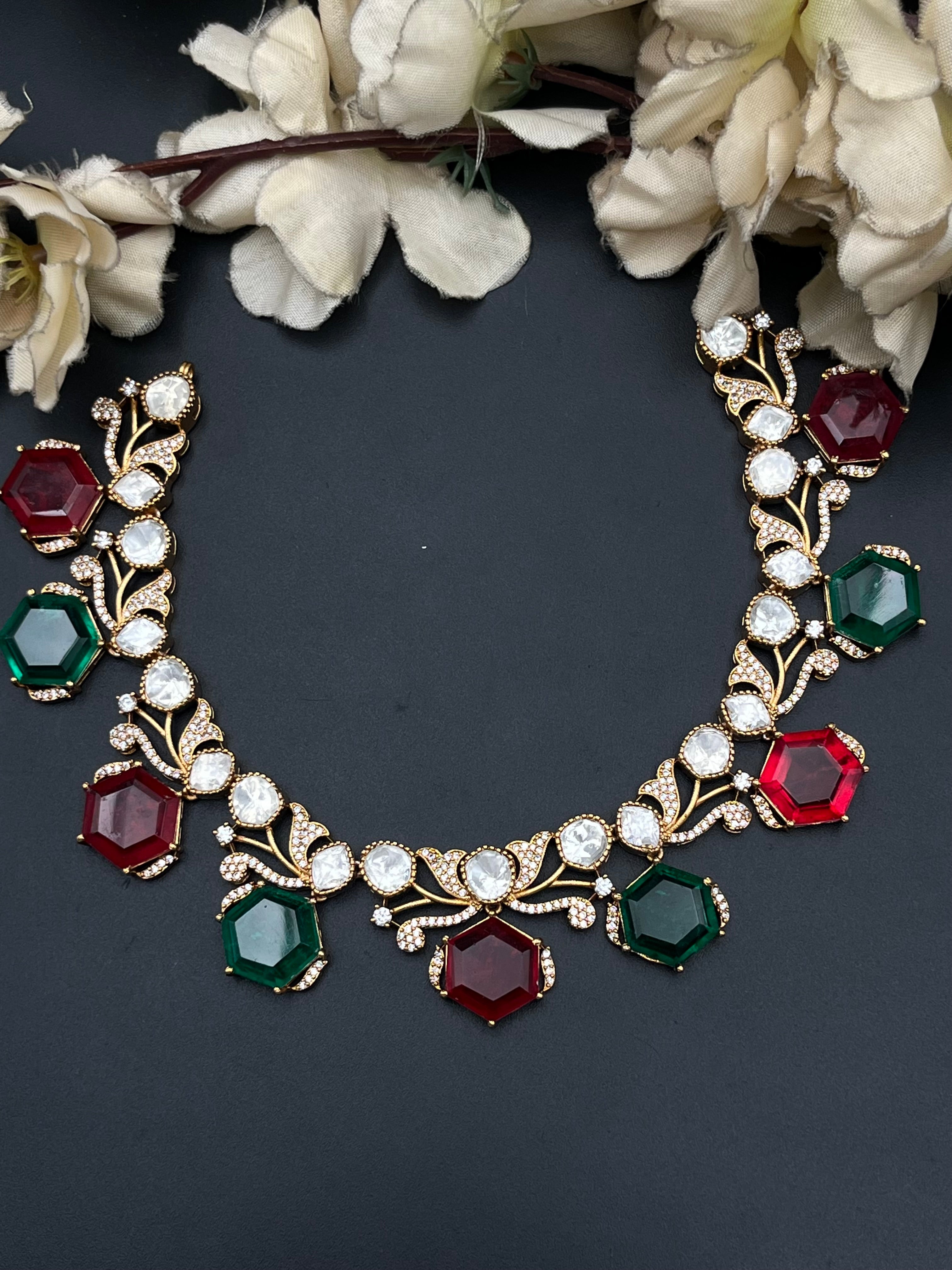 ALFA NECKLACE