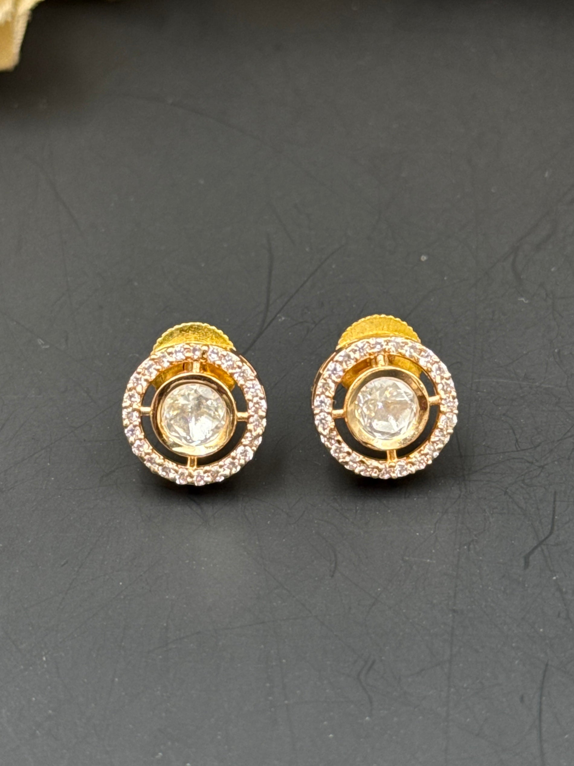 RAHA PENDANT