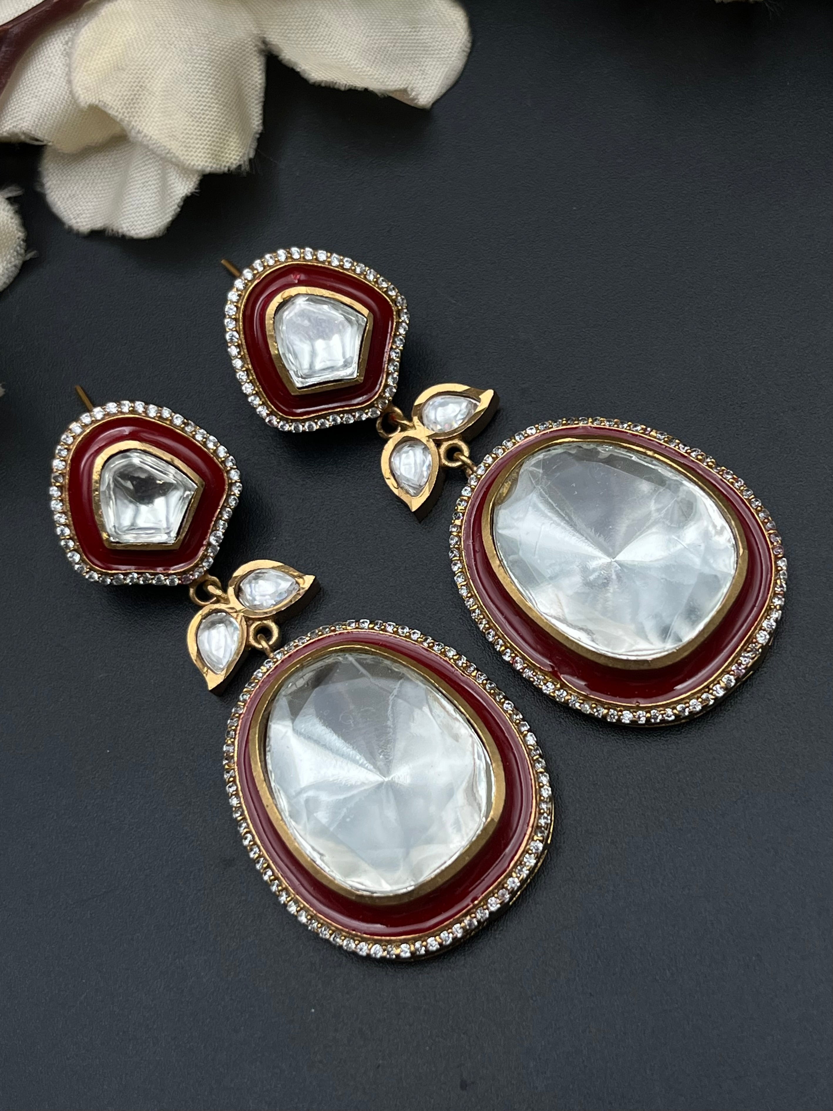 SAMIN NECKLACE