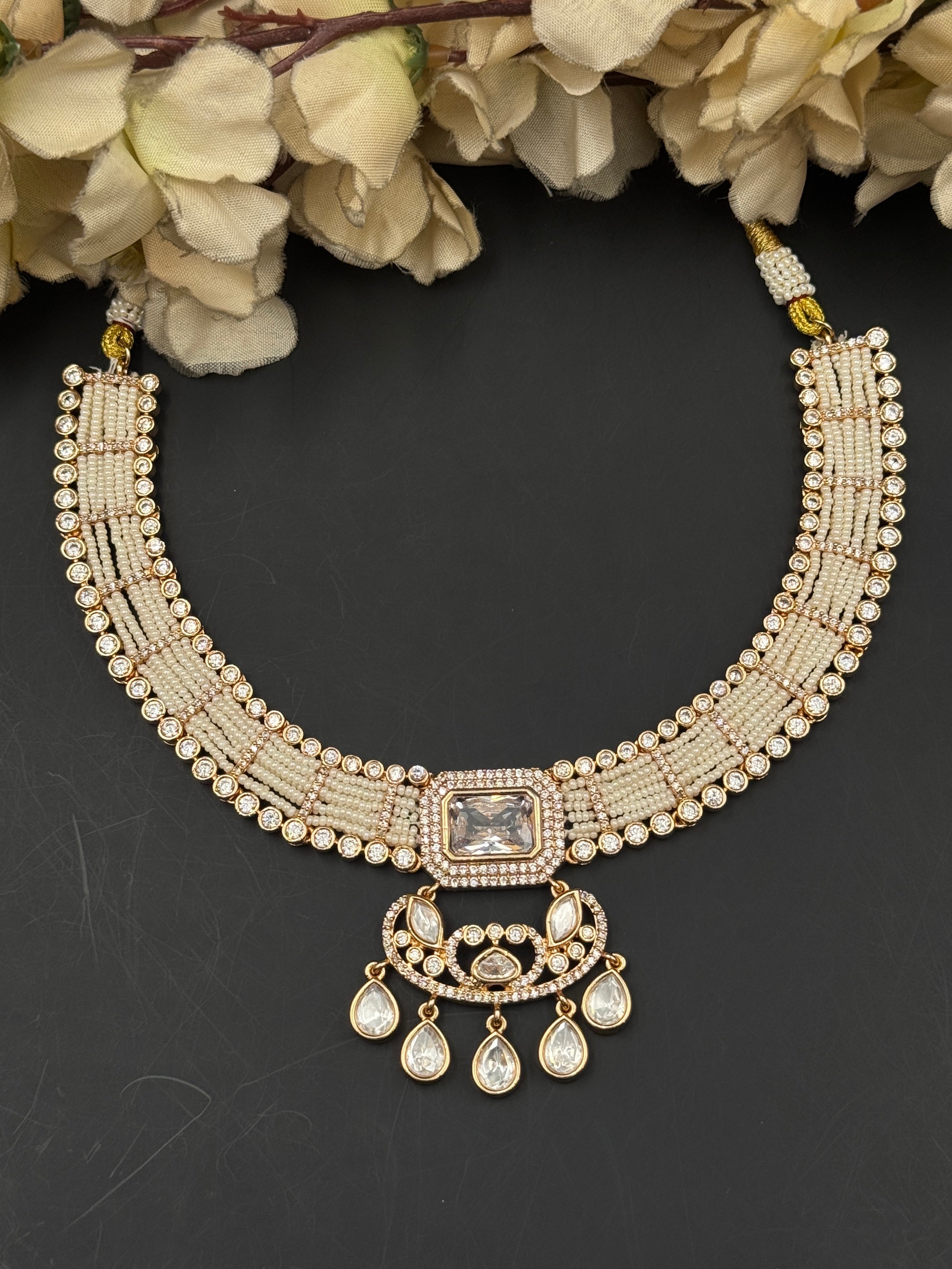 ISLA NECKLACE