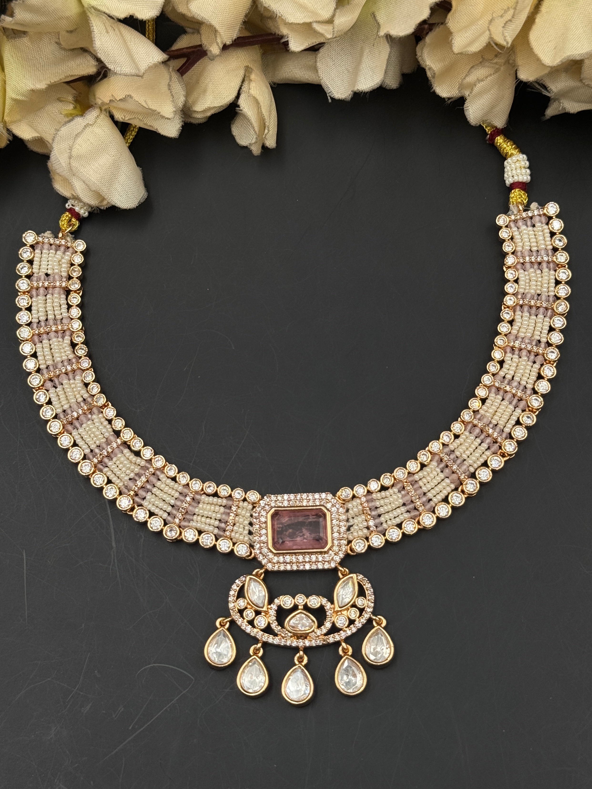 ISLA NECKLACE