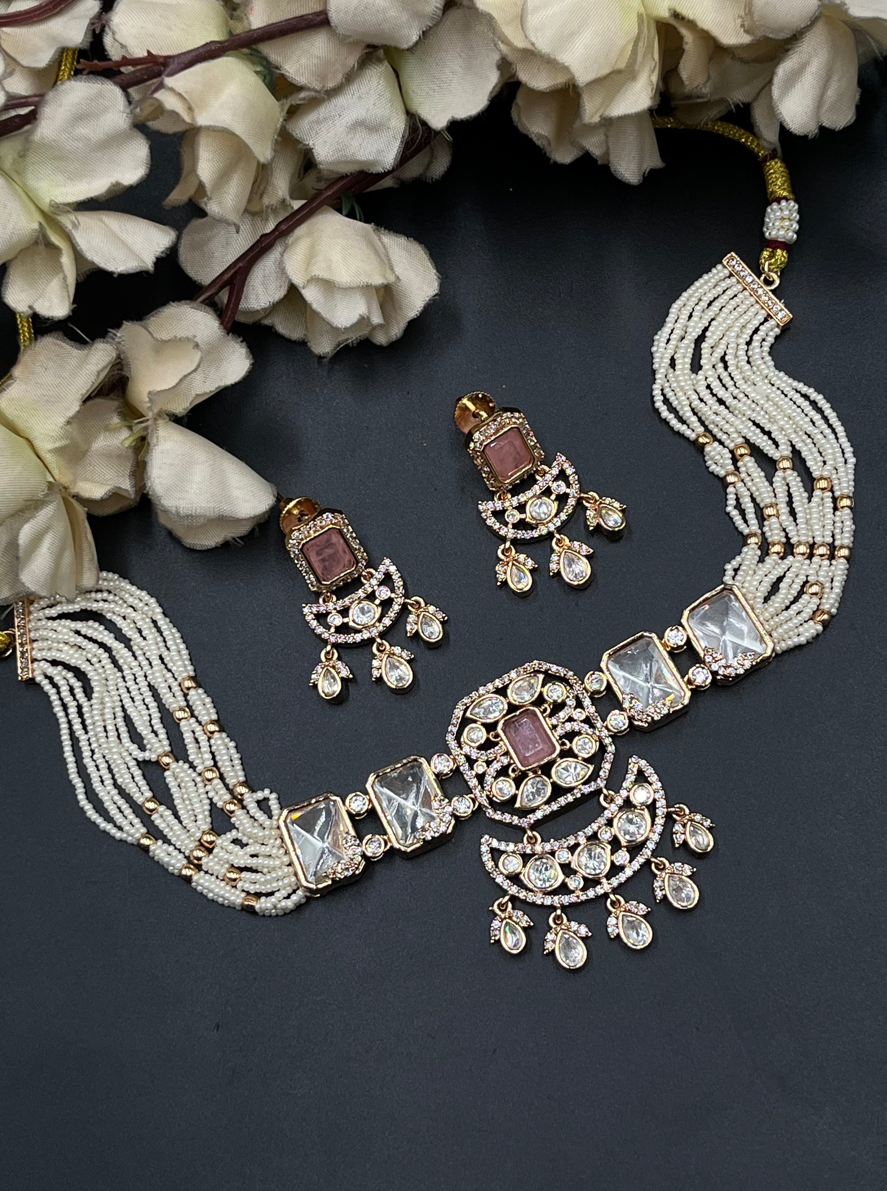 YAMNI NECKLACE