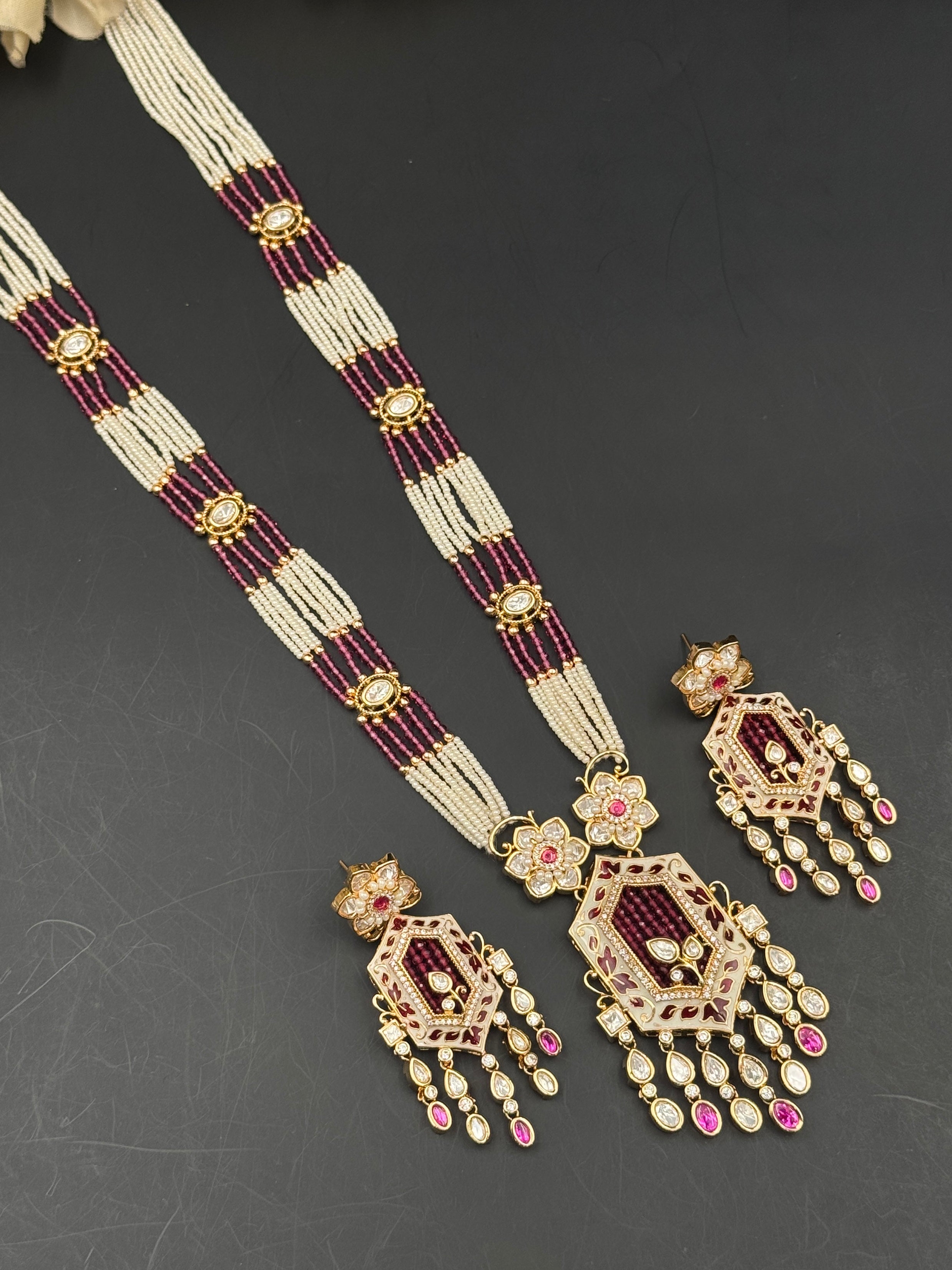 IQRA NECKLACE