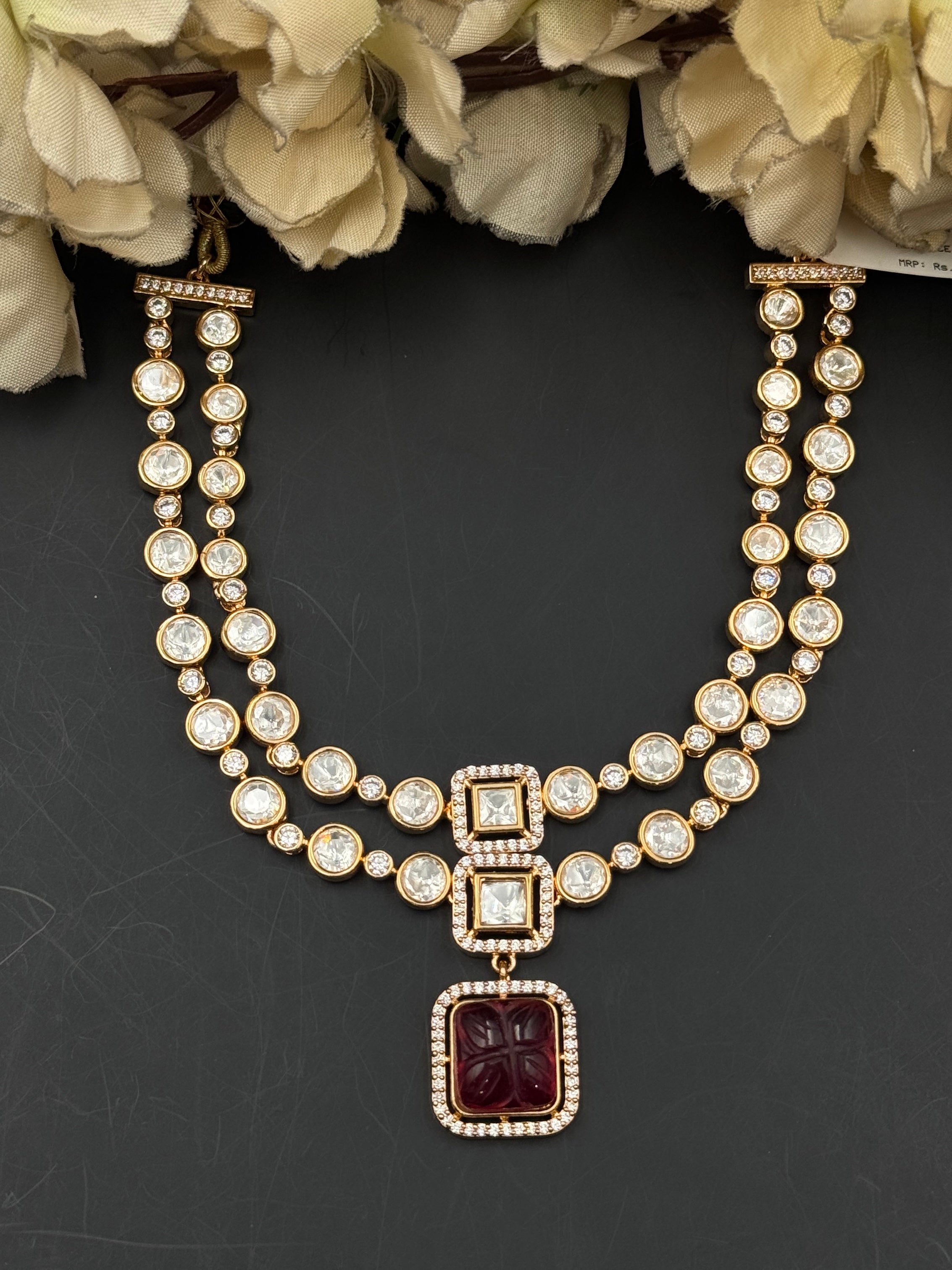 ZOHRA NECKLACE