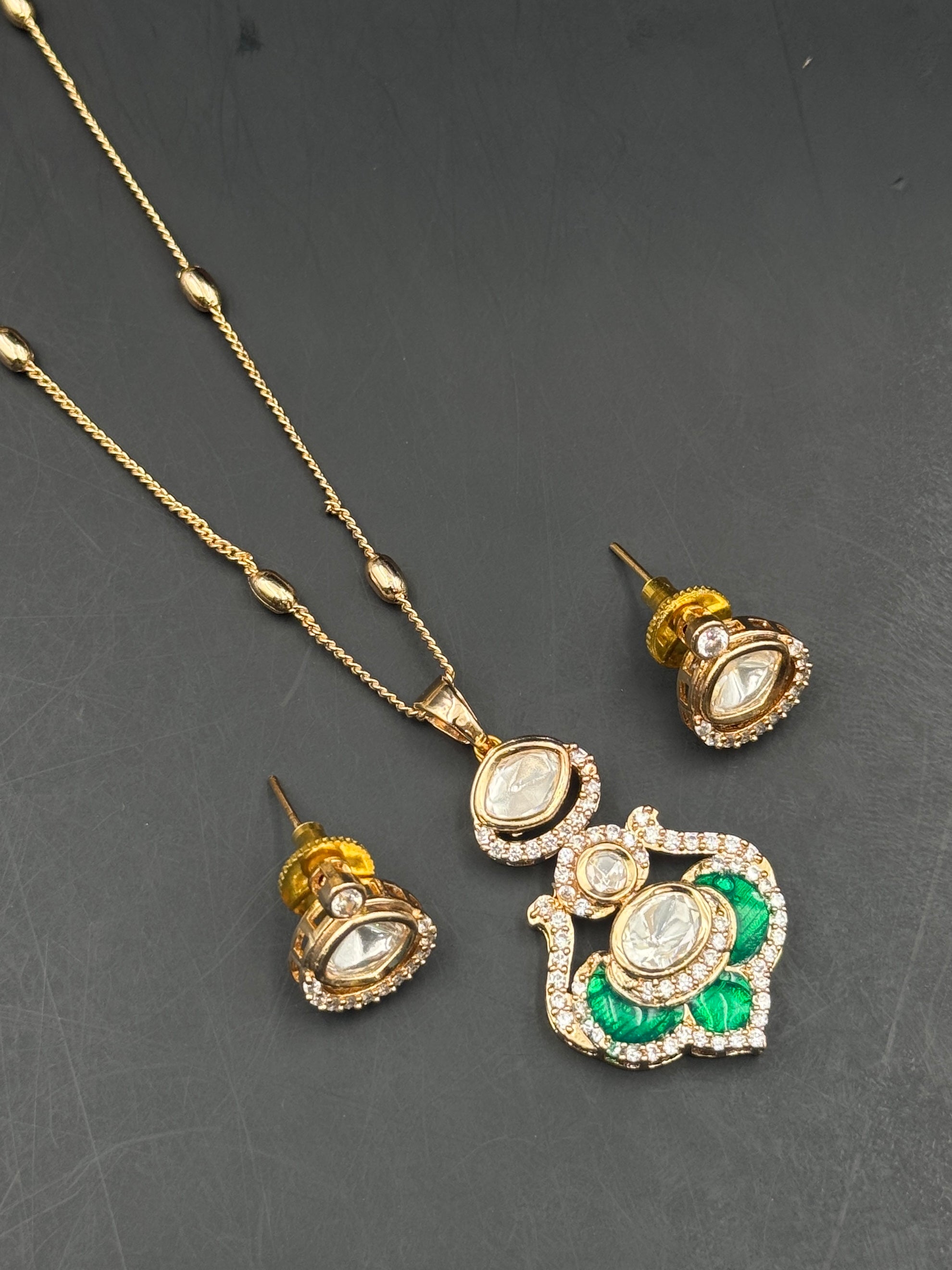 KAJAL PENDANT