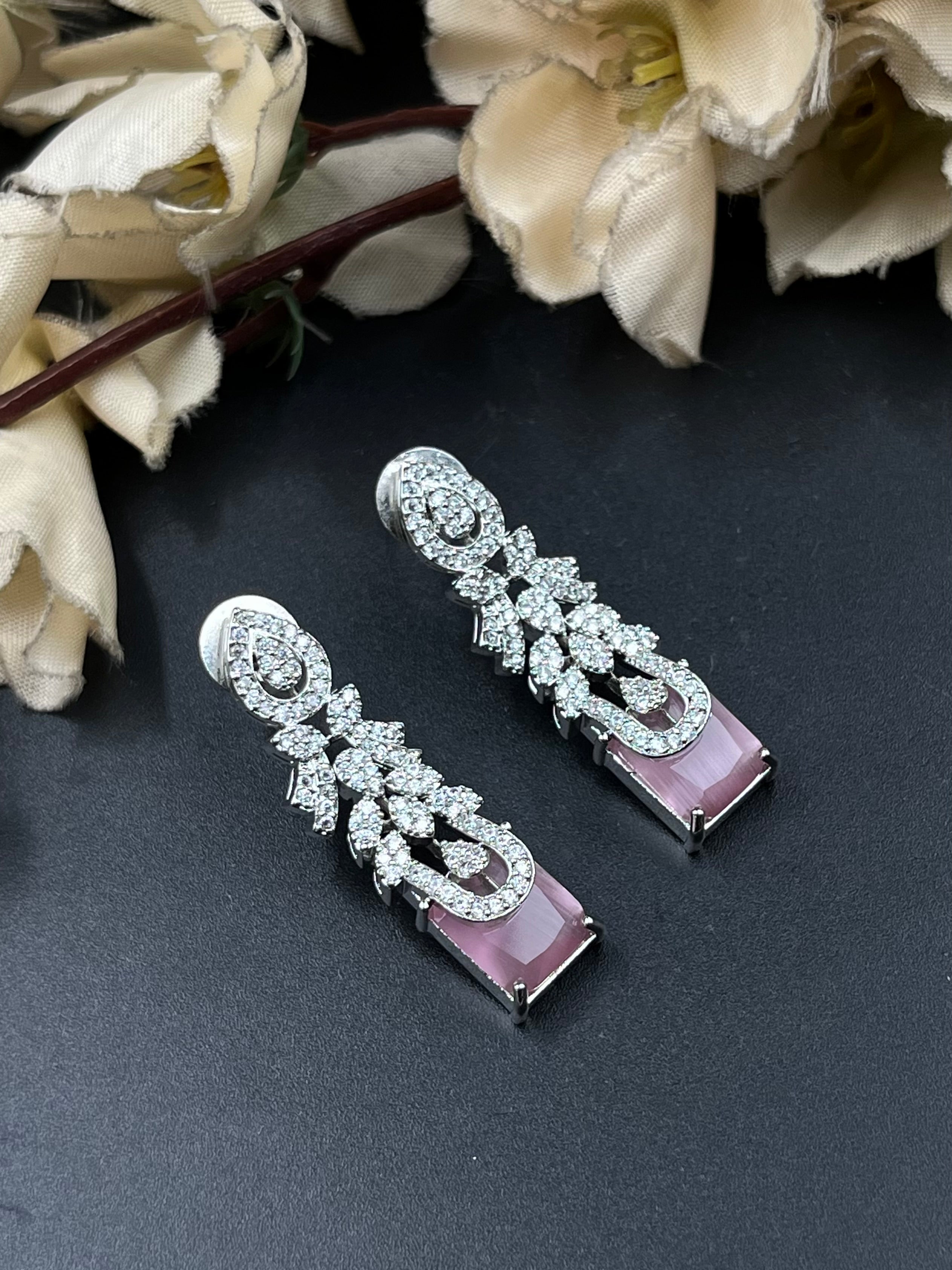 IQRA NECKLACE