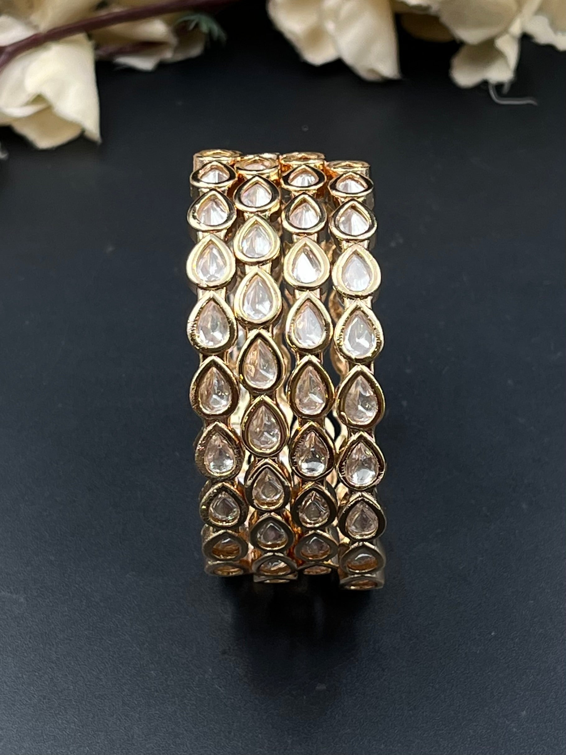 NAIYA BANGLES