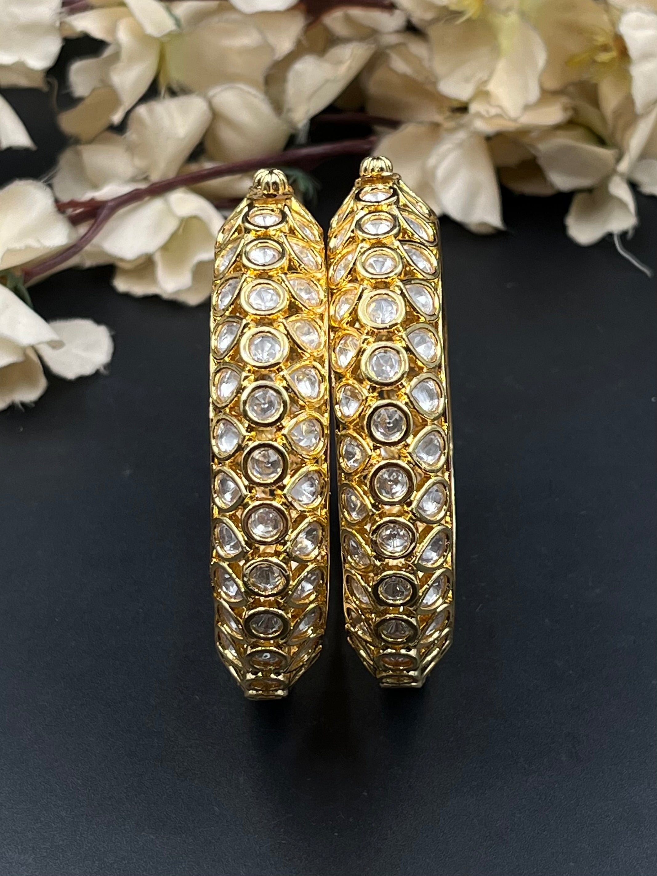 LAIRA BANGLES