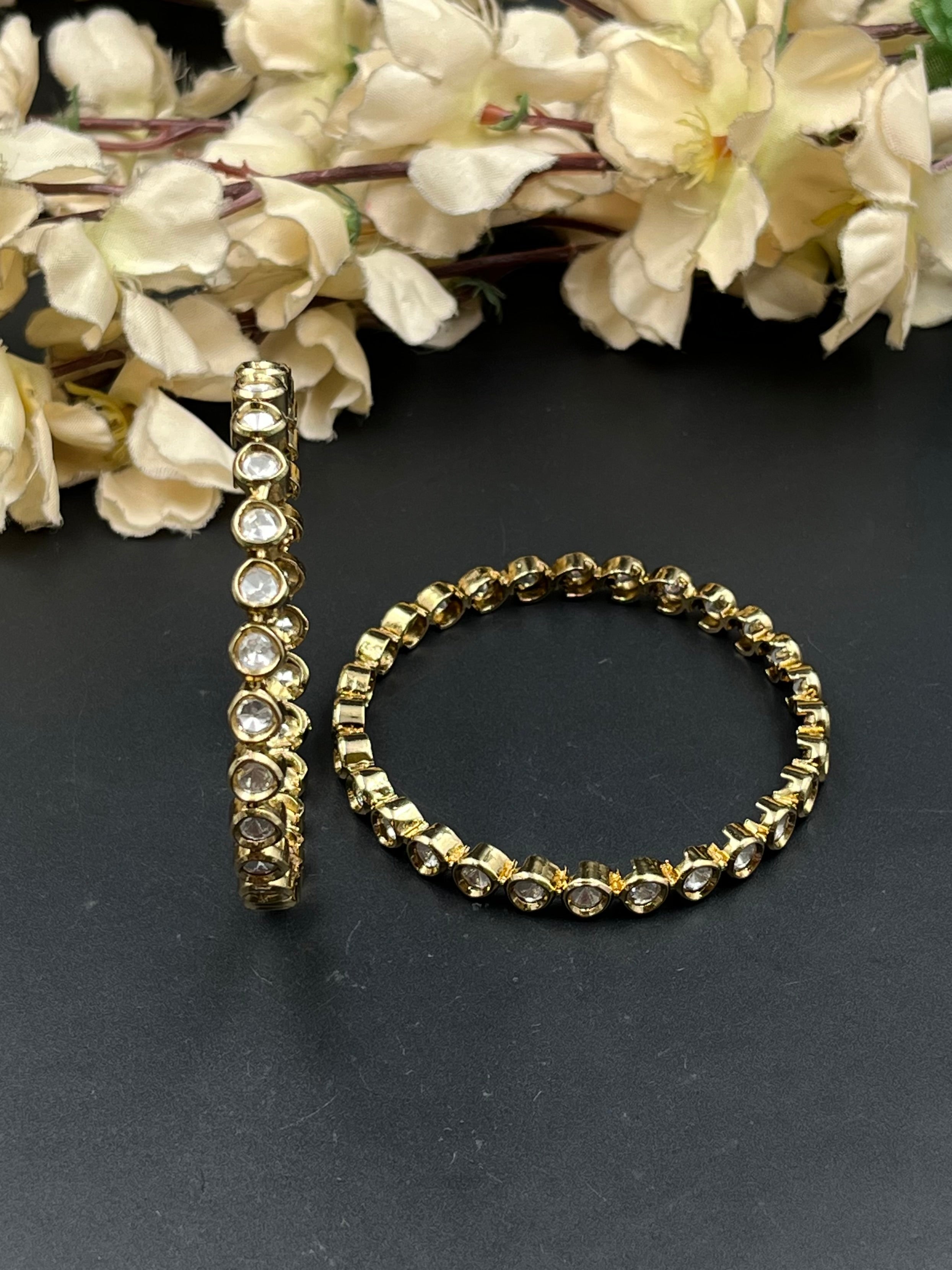 JIYA BANGLES
