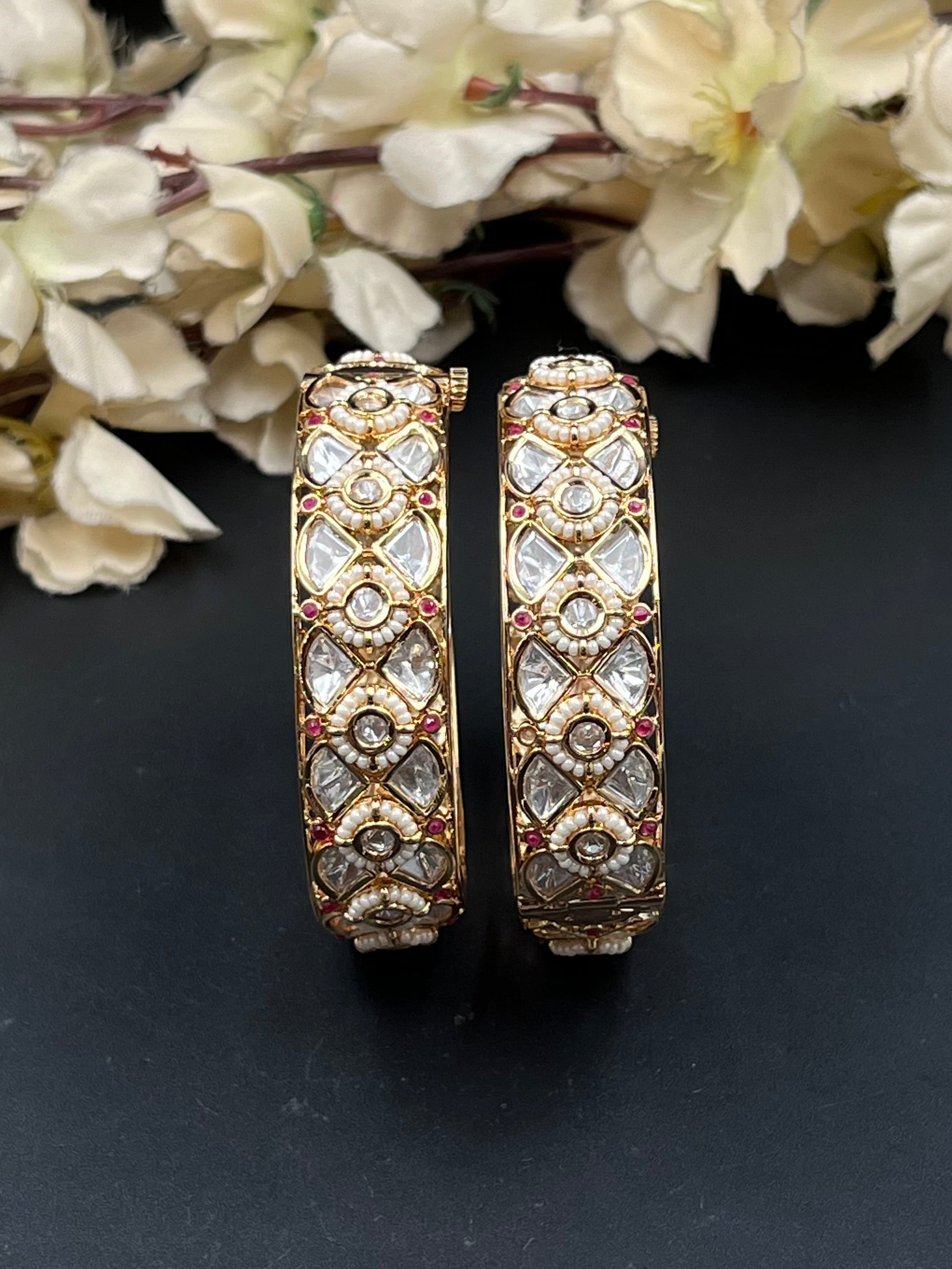 HILIYA BANGLES