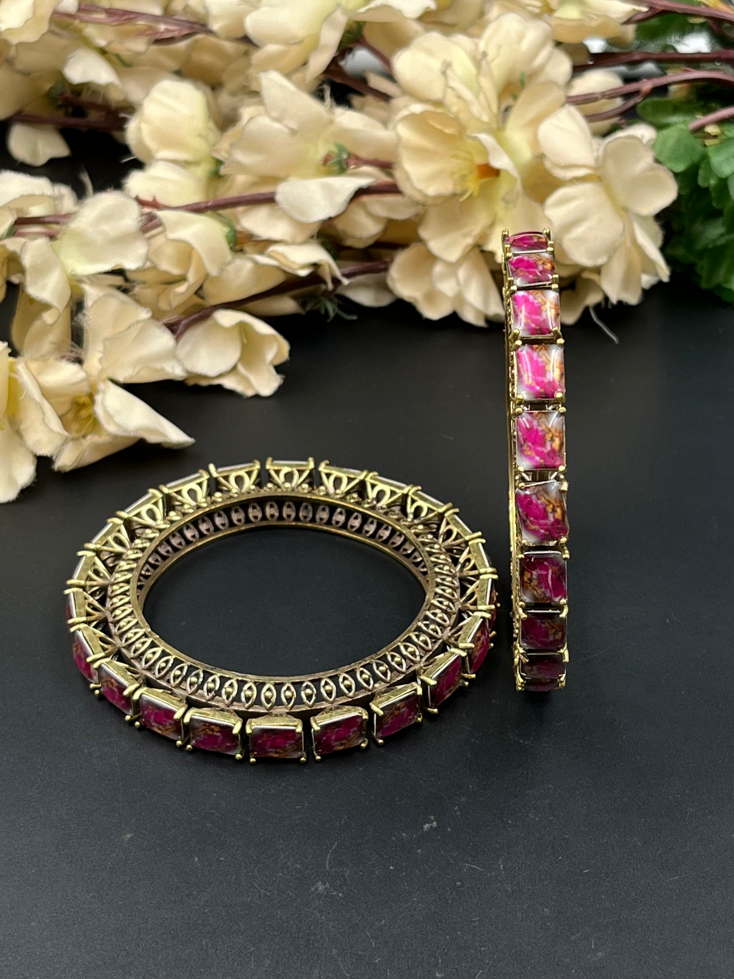 DIONA BANGLES