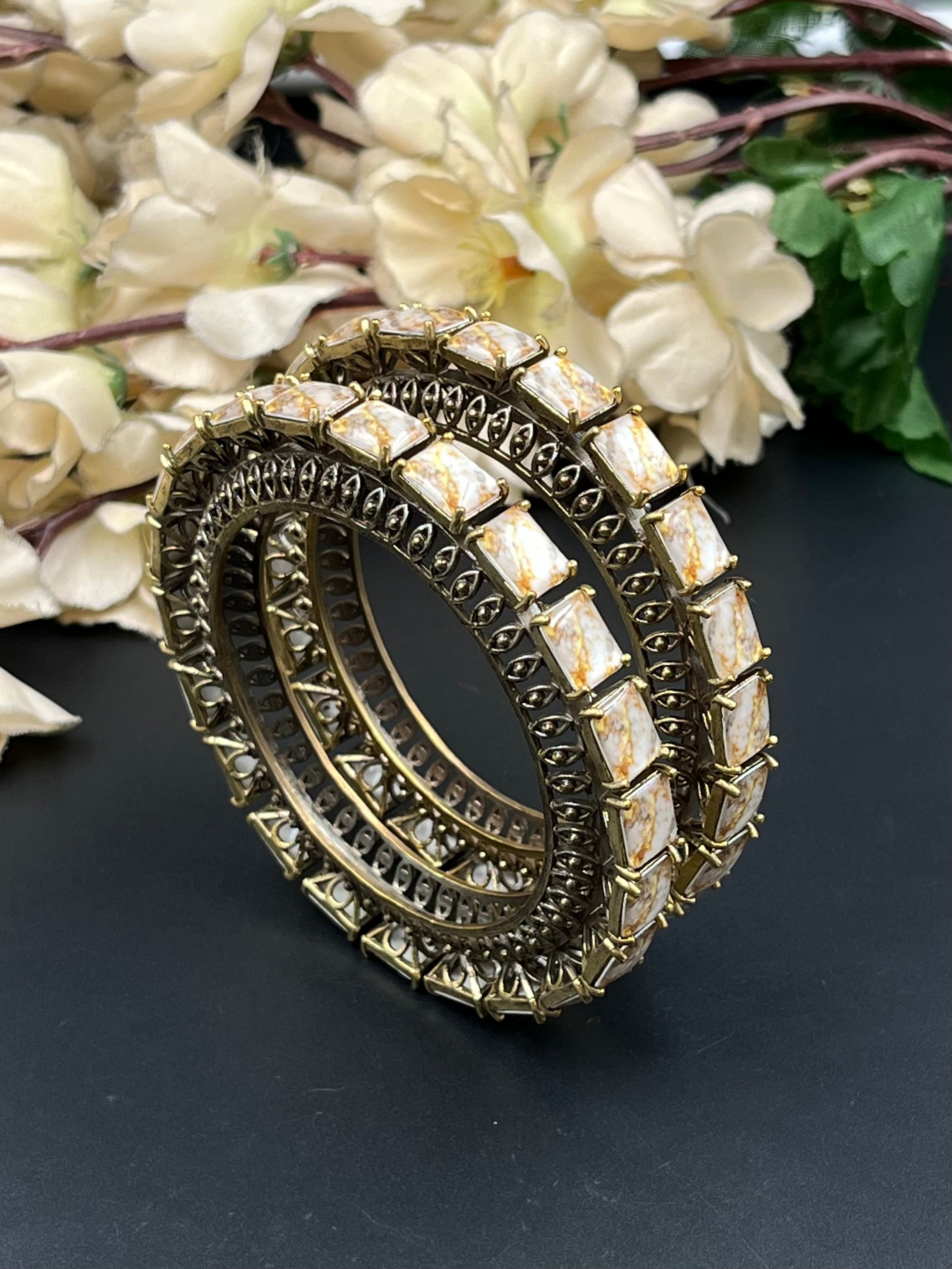 DIONA BANGLES