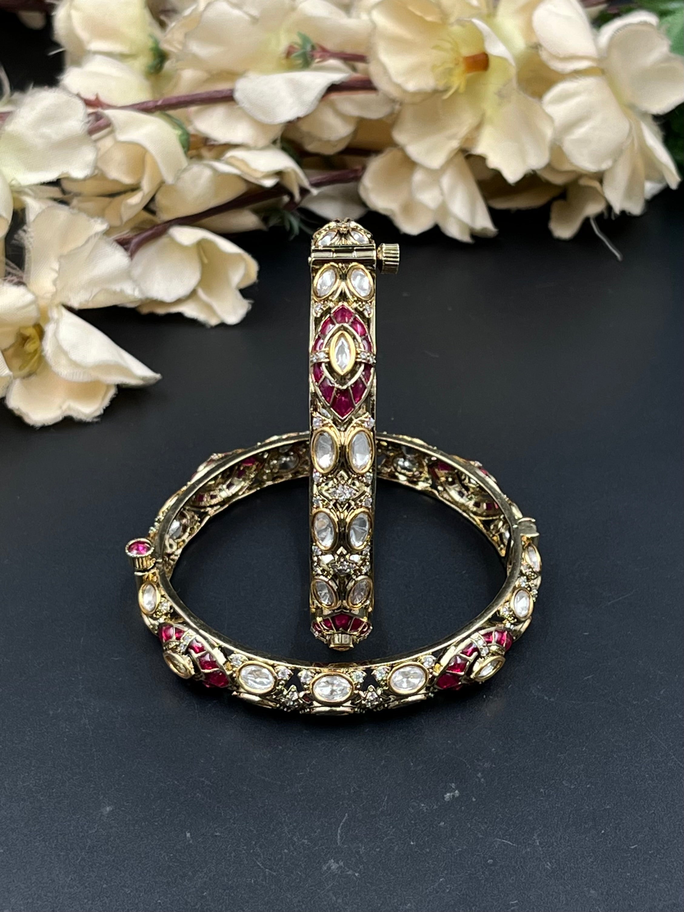 LIYAS BANGLES