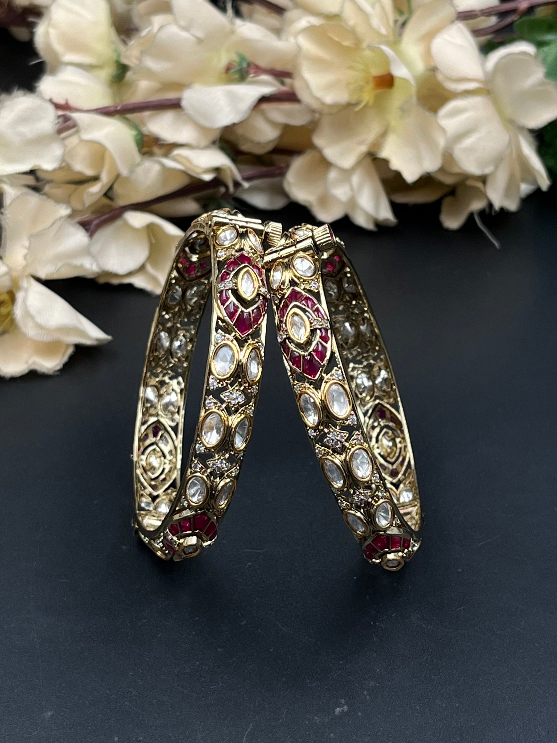 LIYAS BANGLES