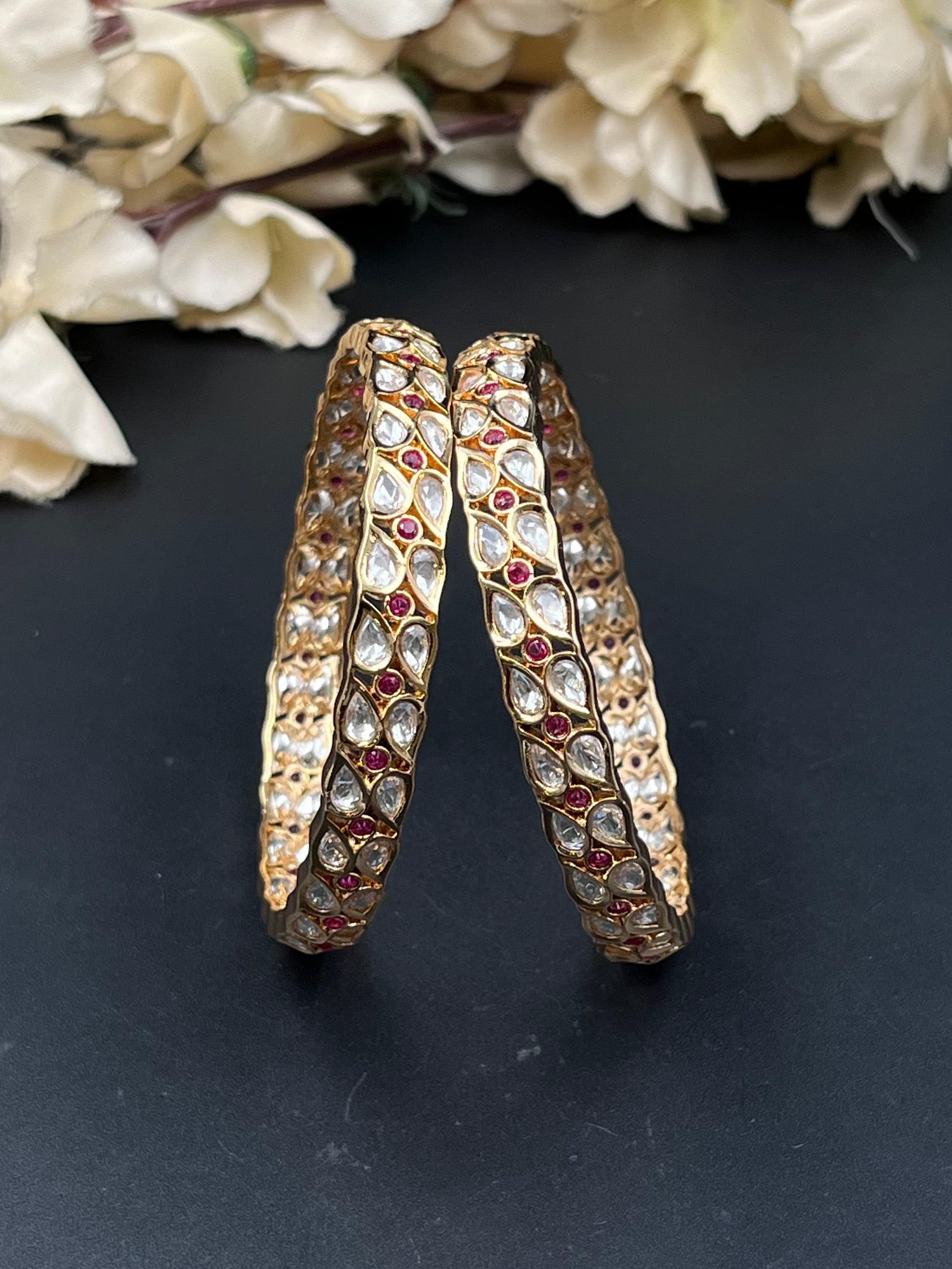 KIYA BANGLES