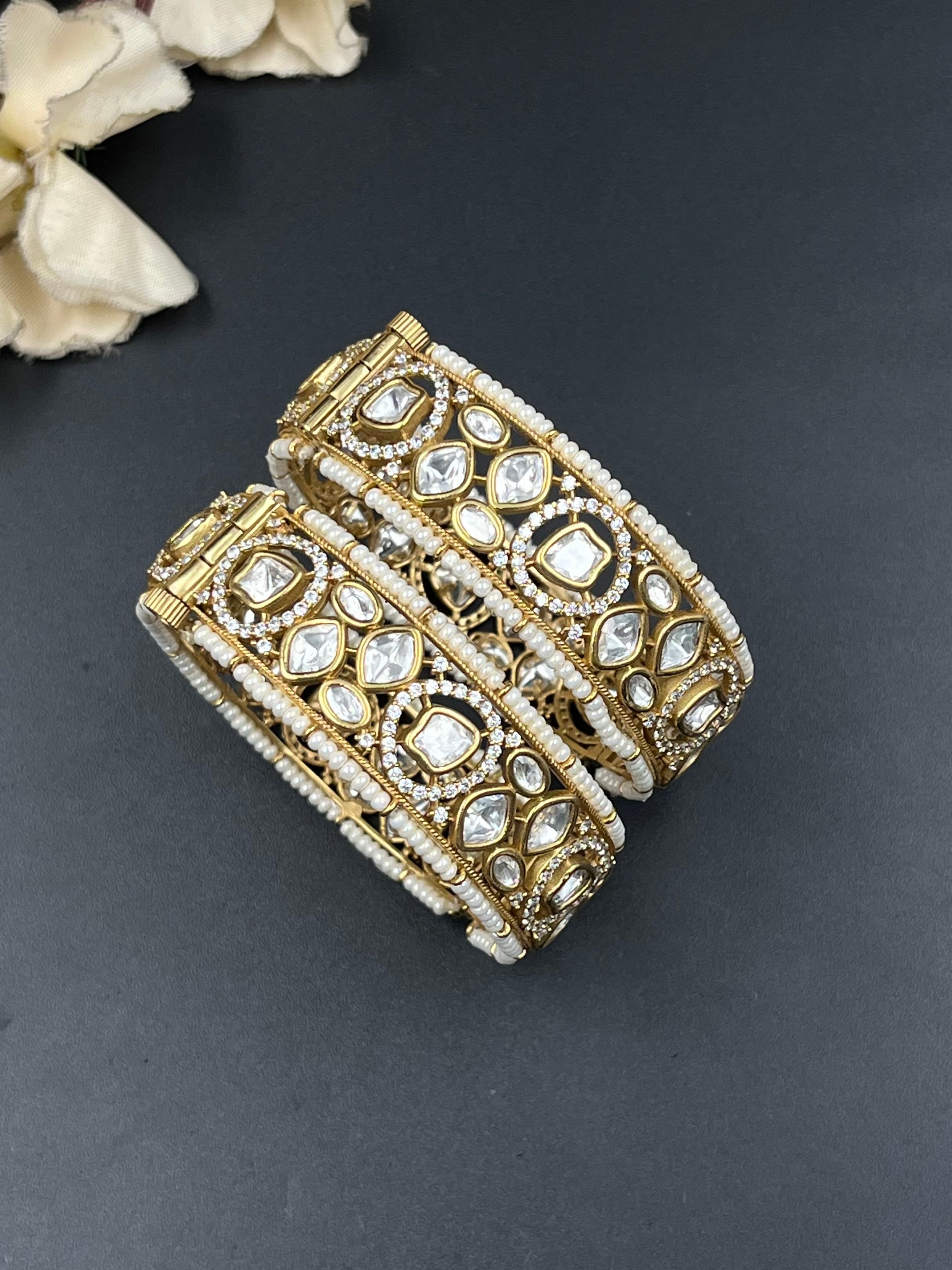 LIYAS BANGLES