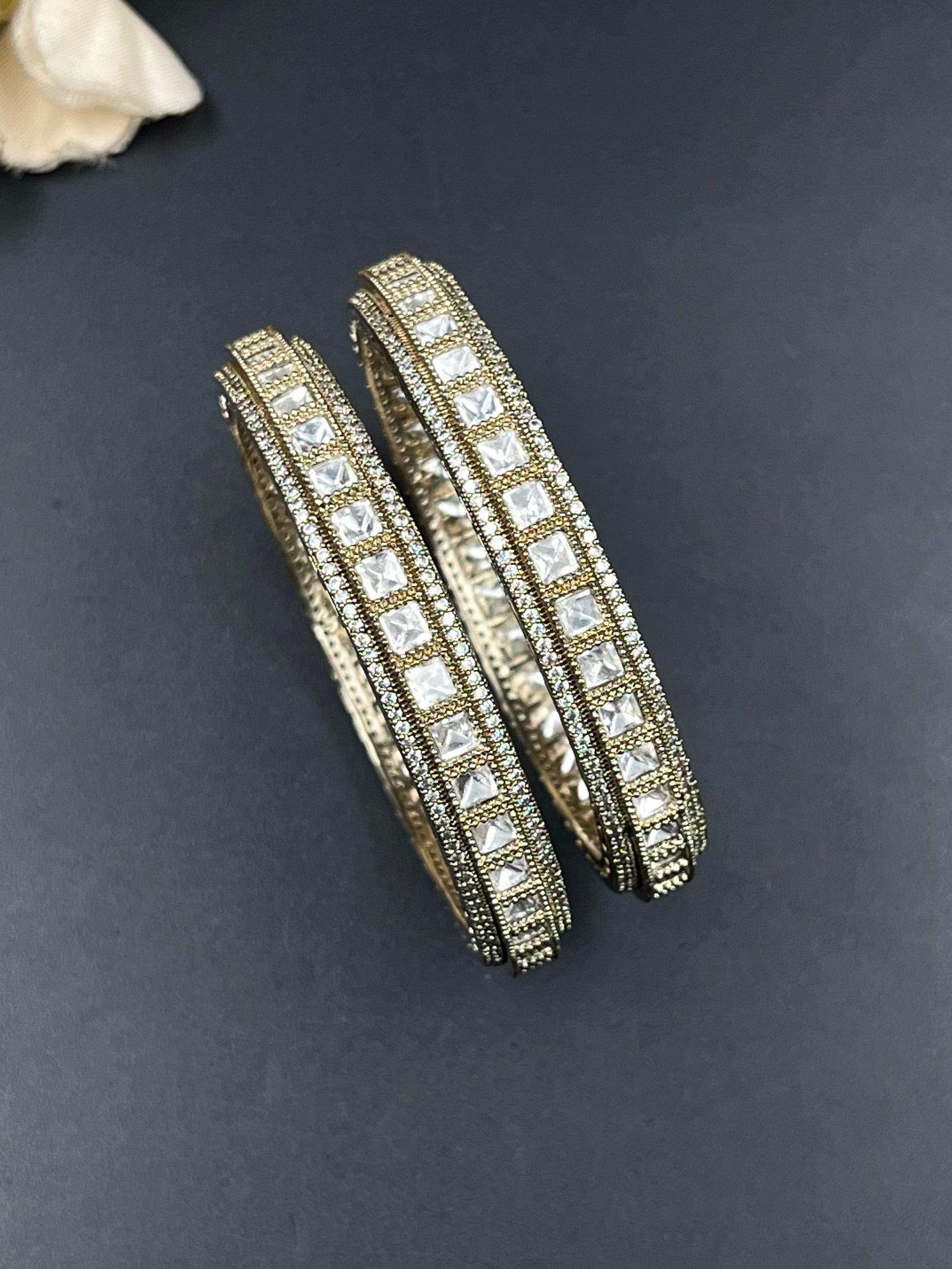 SURVI BANGLES