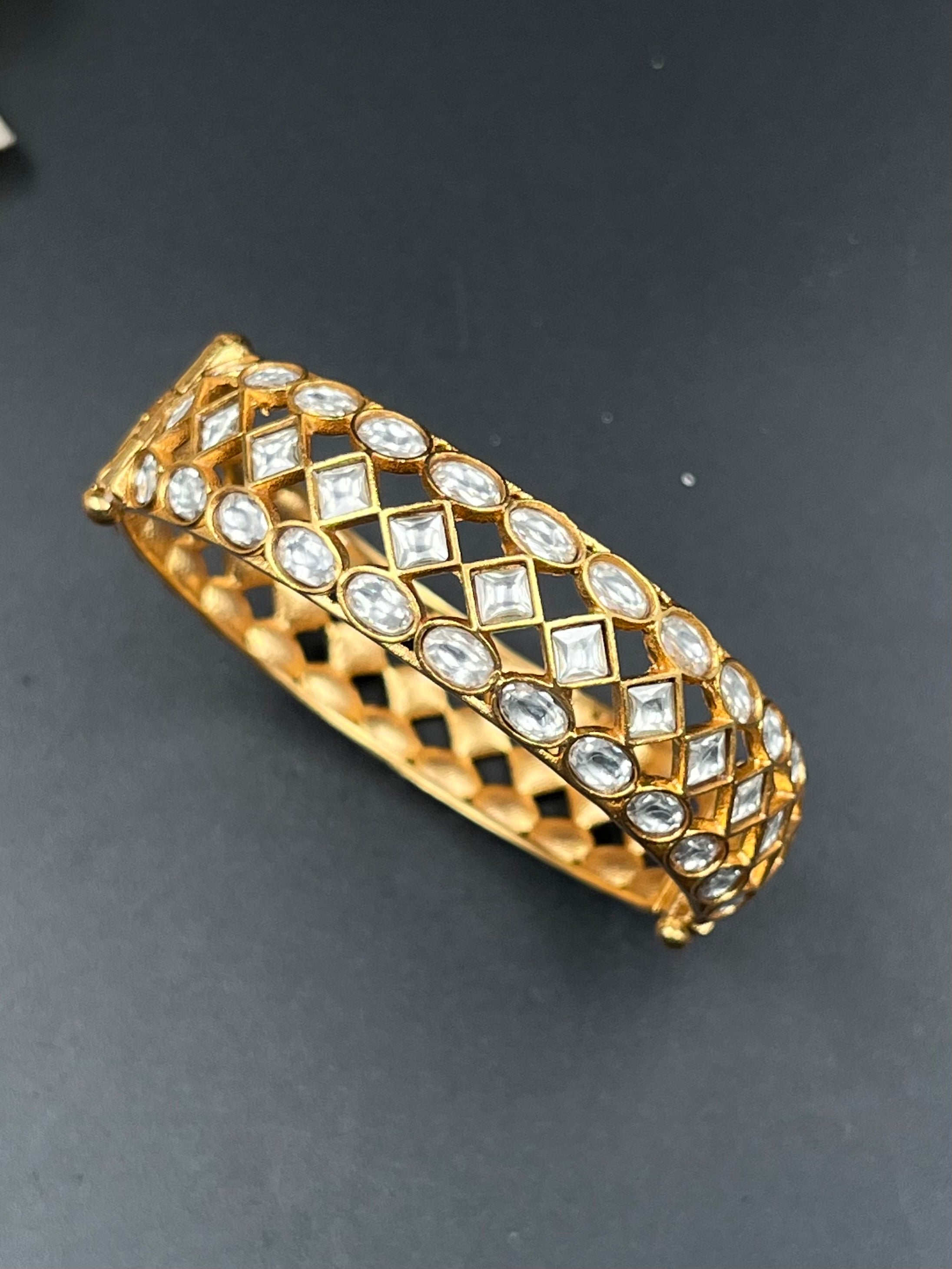 HIYAS BRACELET