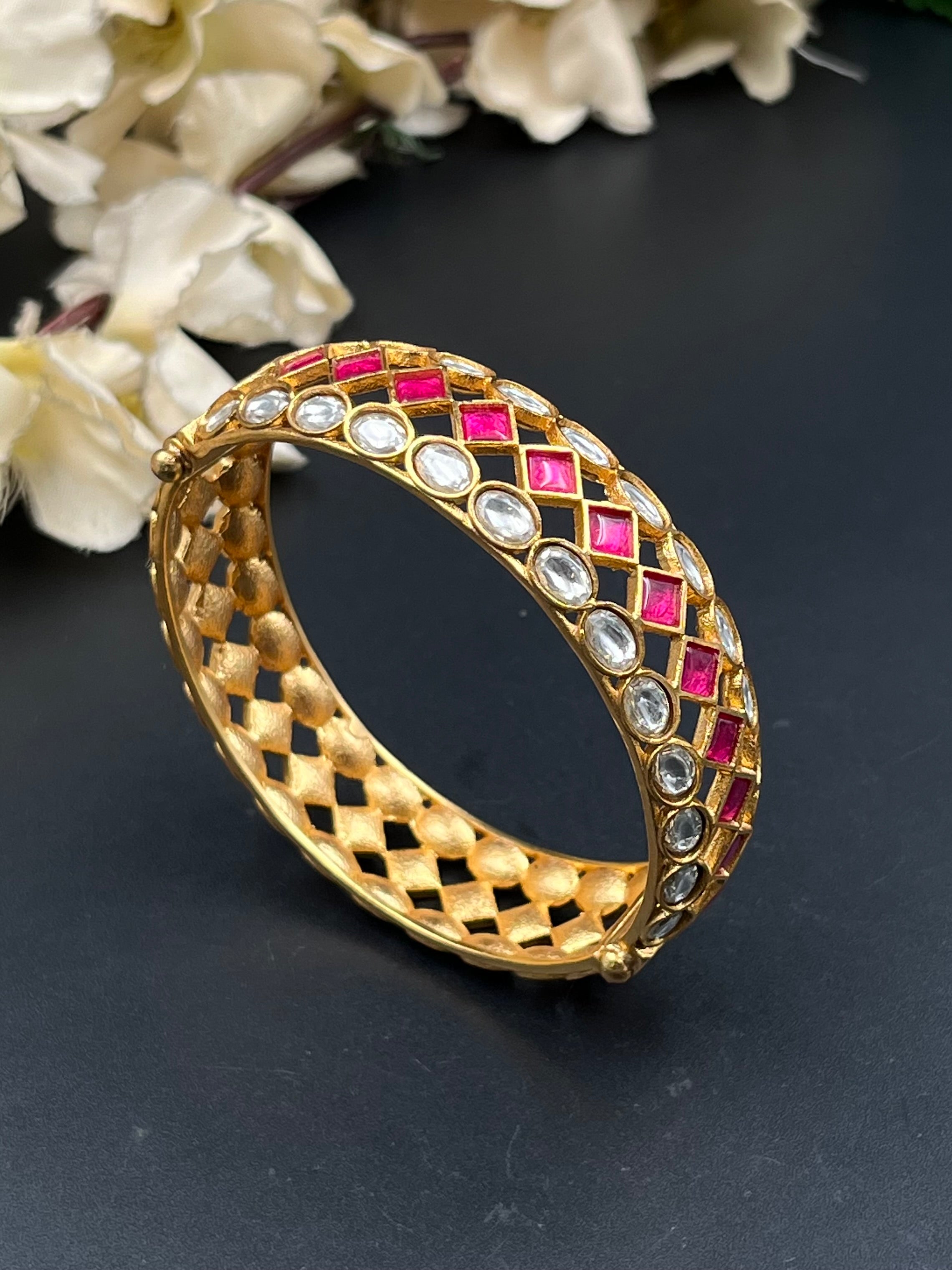 HIYAS BRACELET
