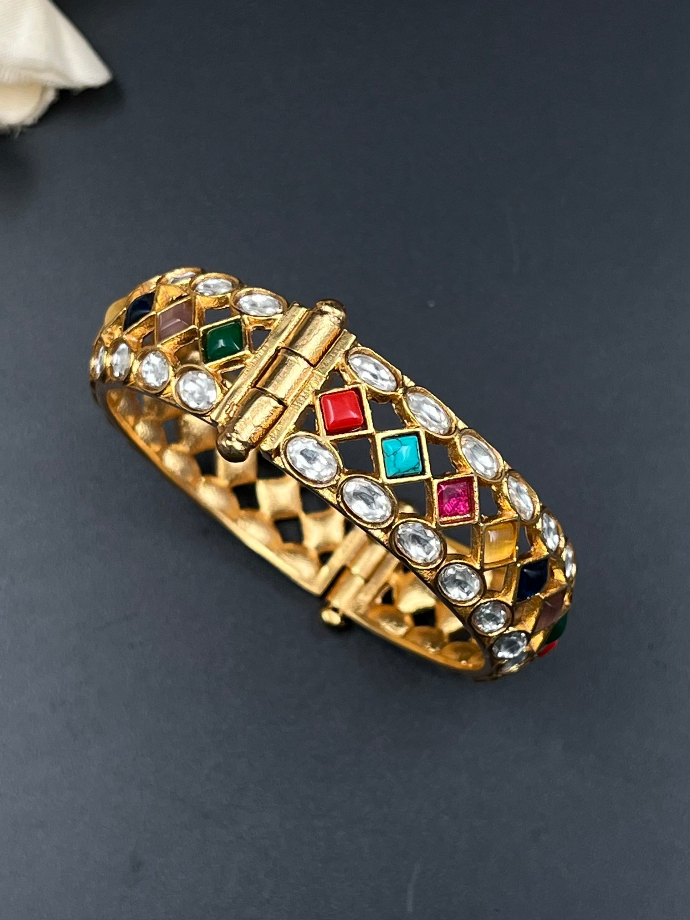 HIYAS BRACELET